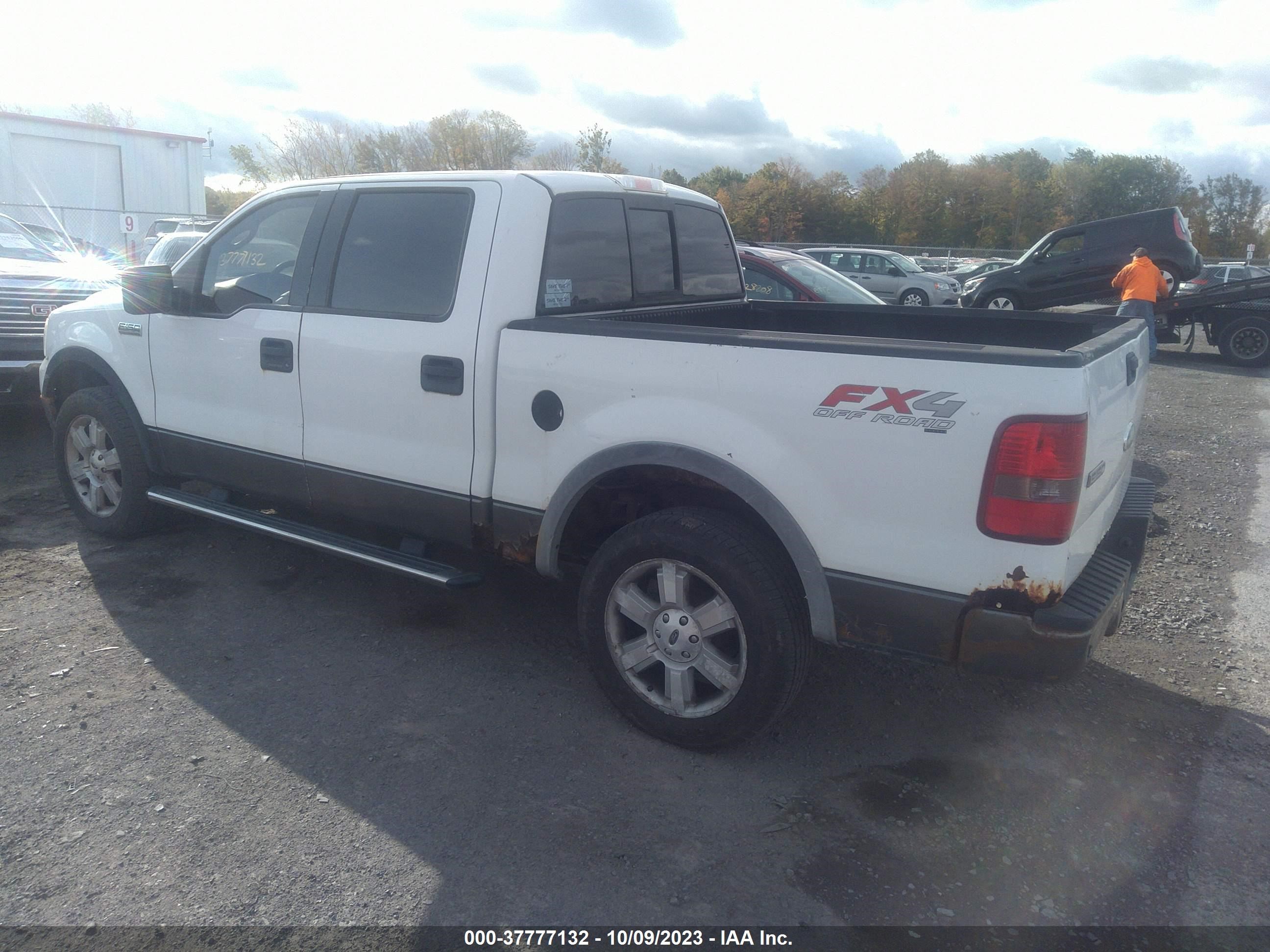 Photo 2 VIN: 1FTPW14506FA13894 - FORD F-150 