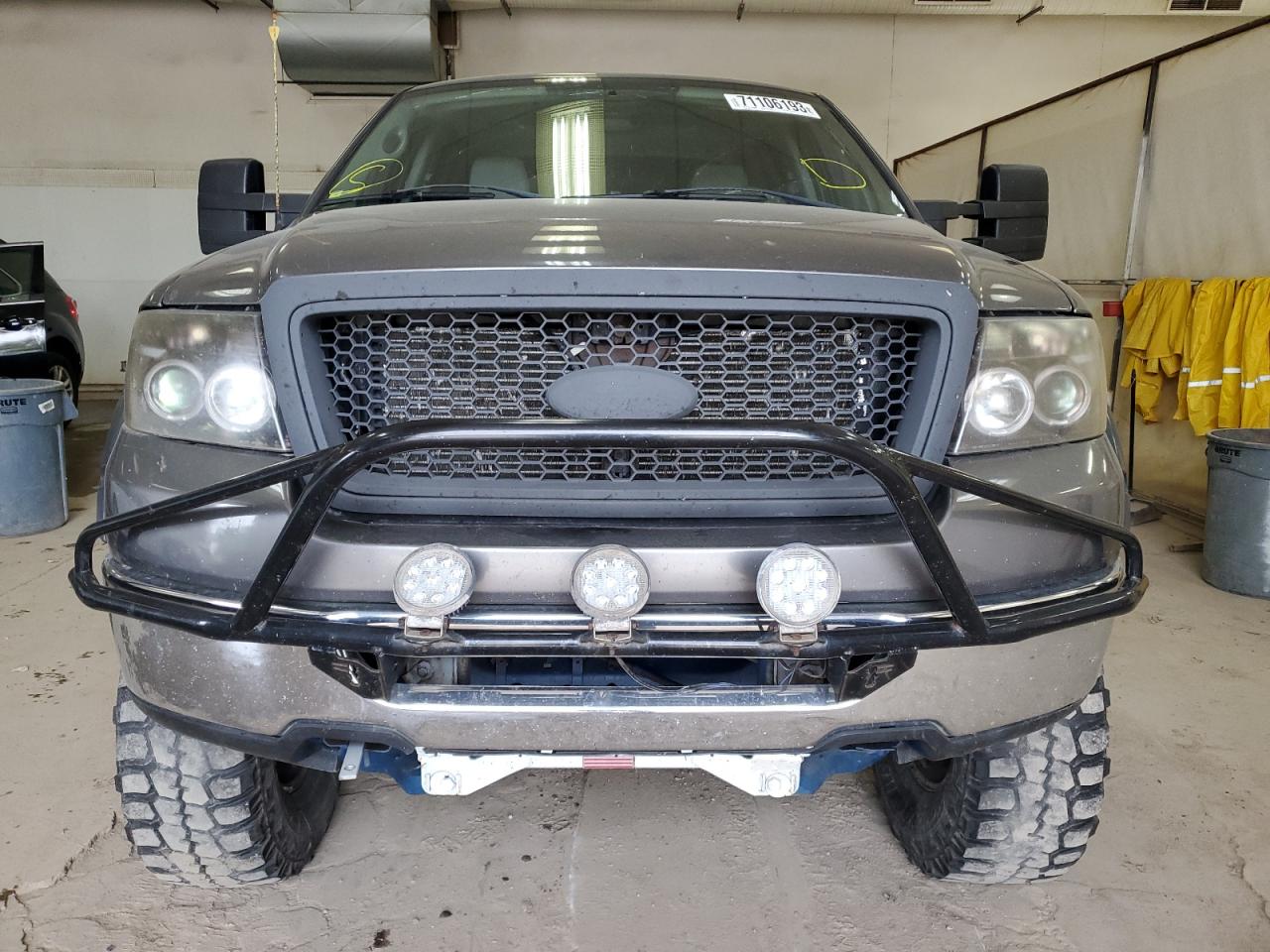 Photo 4 VIN: 1FTPW14516FB61892 - FORD F-150 