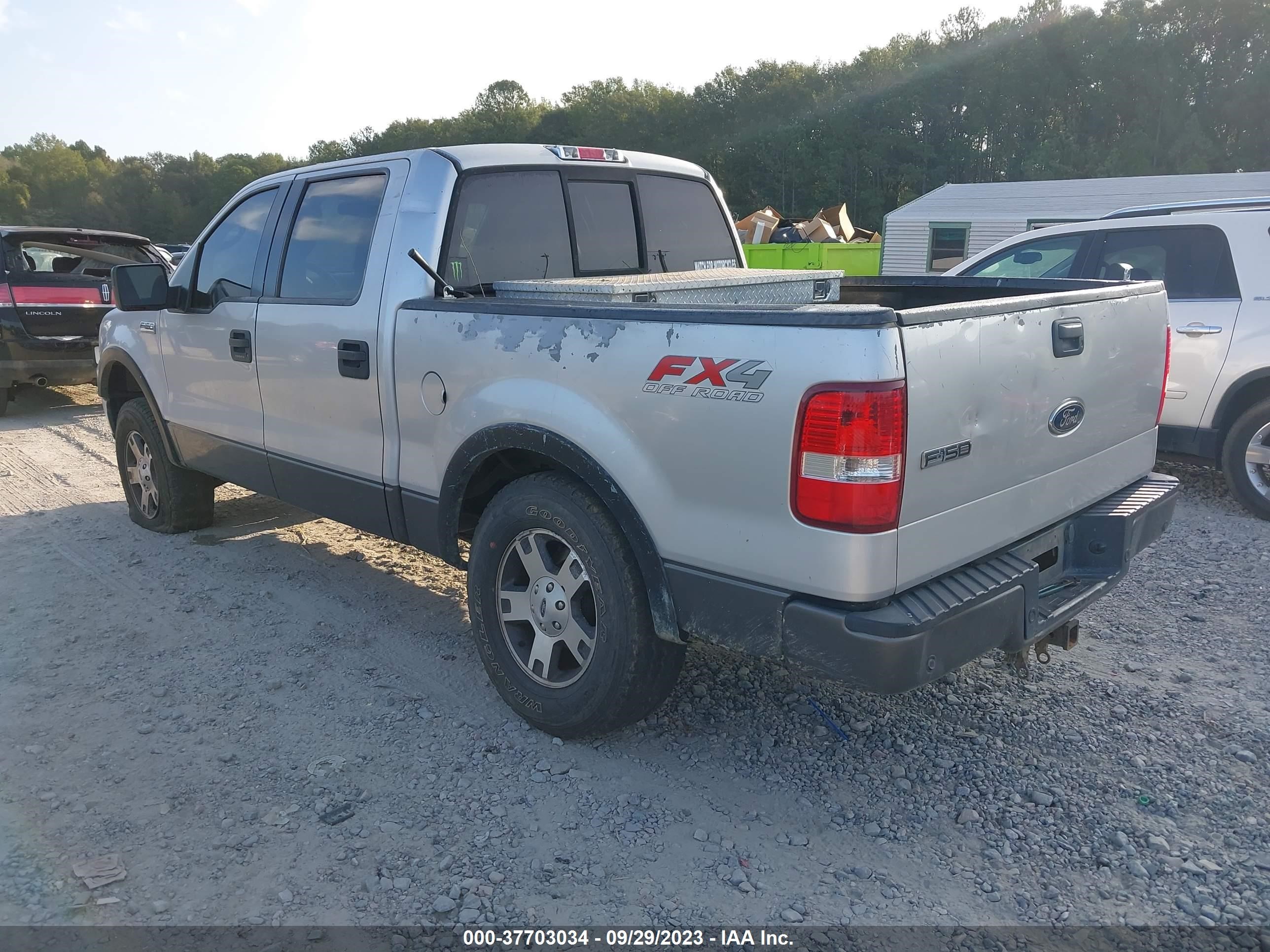 Photo 2 VIN: 1FTPW14525FB64153 - FORD F-150 