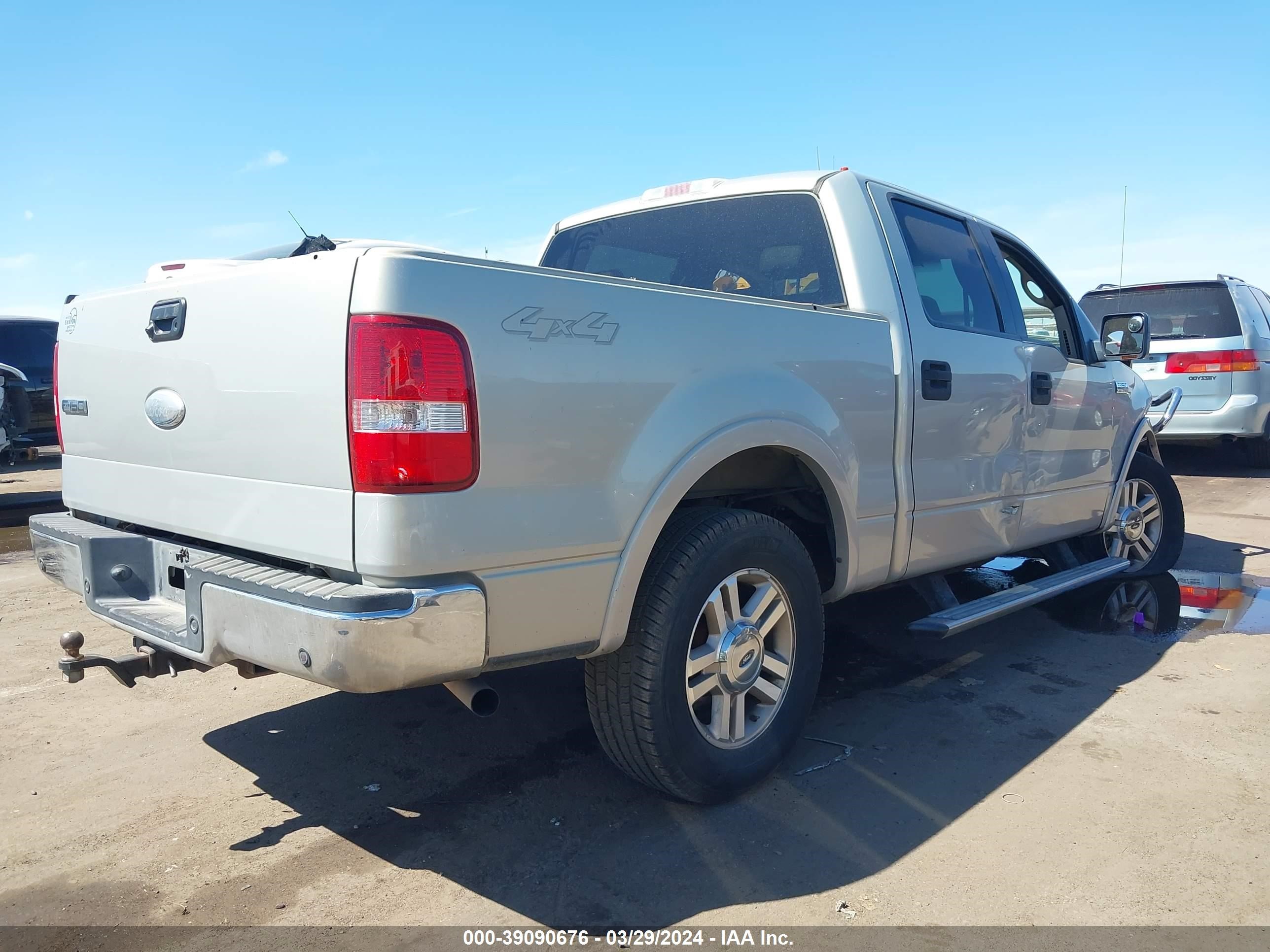 Photo 3 VIN: 1FTPW14536FA04509 - FORD F-150 