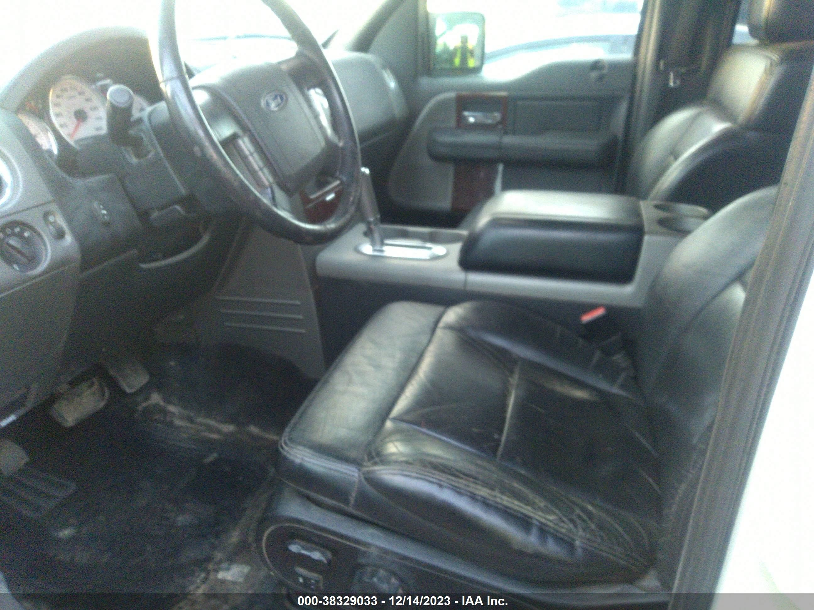 Photo 4 VIN: 1FTPW14548FC24308 - FORD F-150 