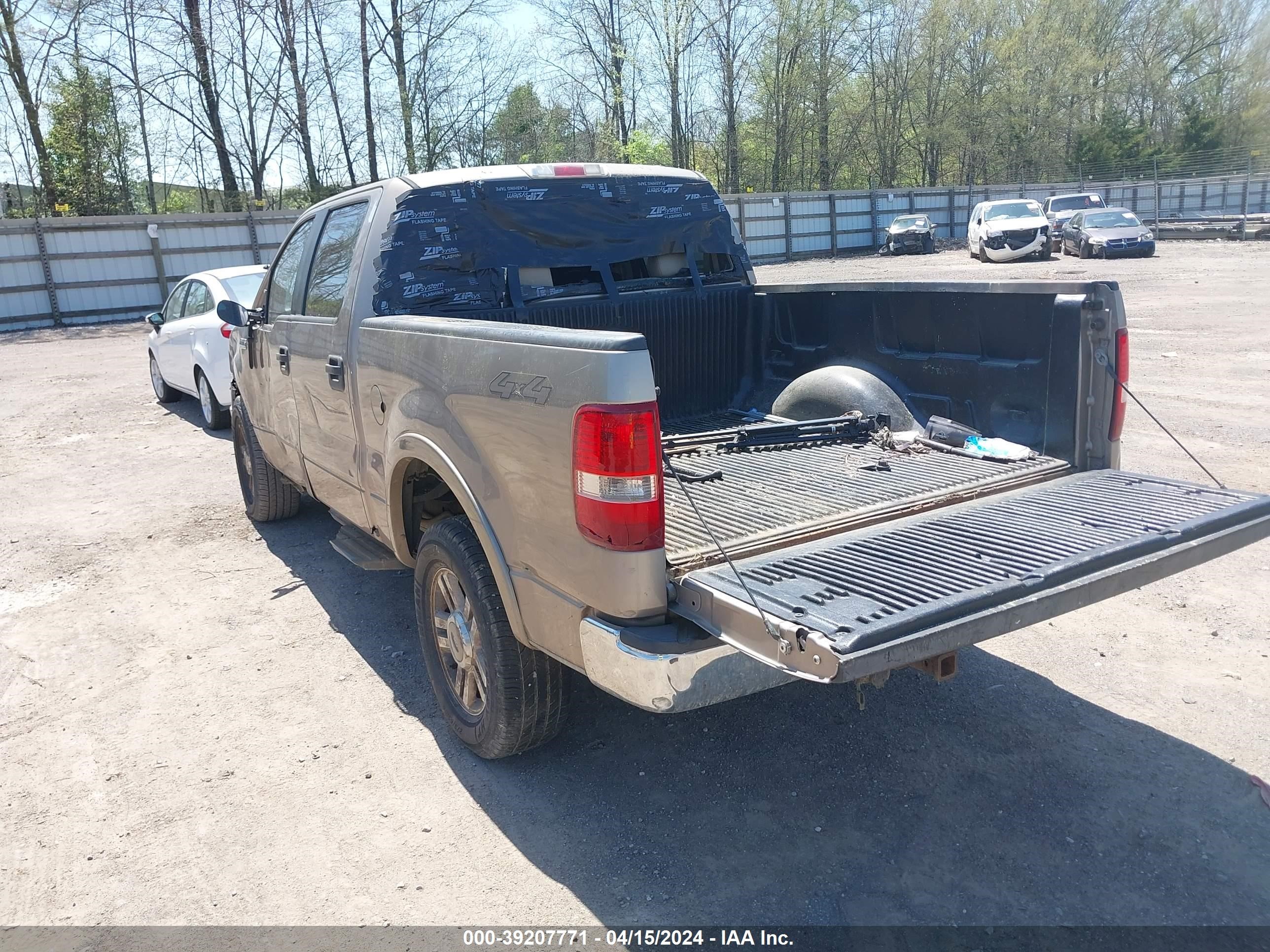 Photo 2 VIN: 1FTPW14565KD00548 - FORD F-150 