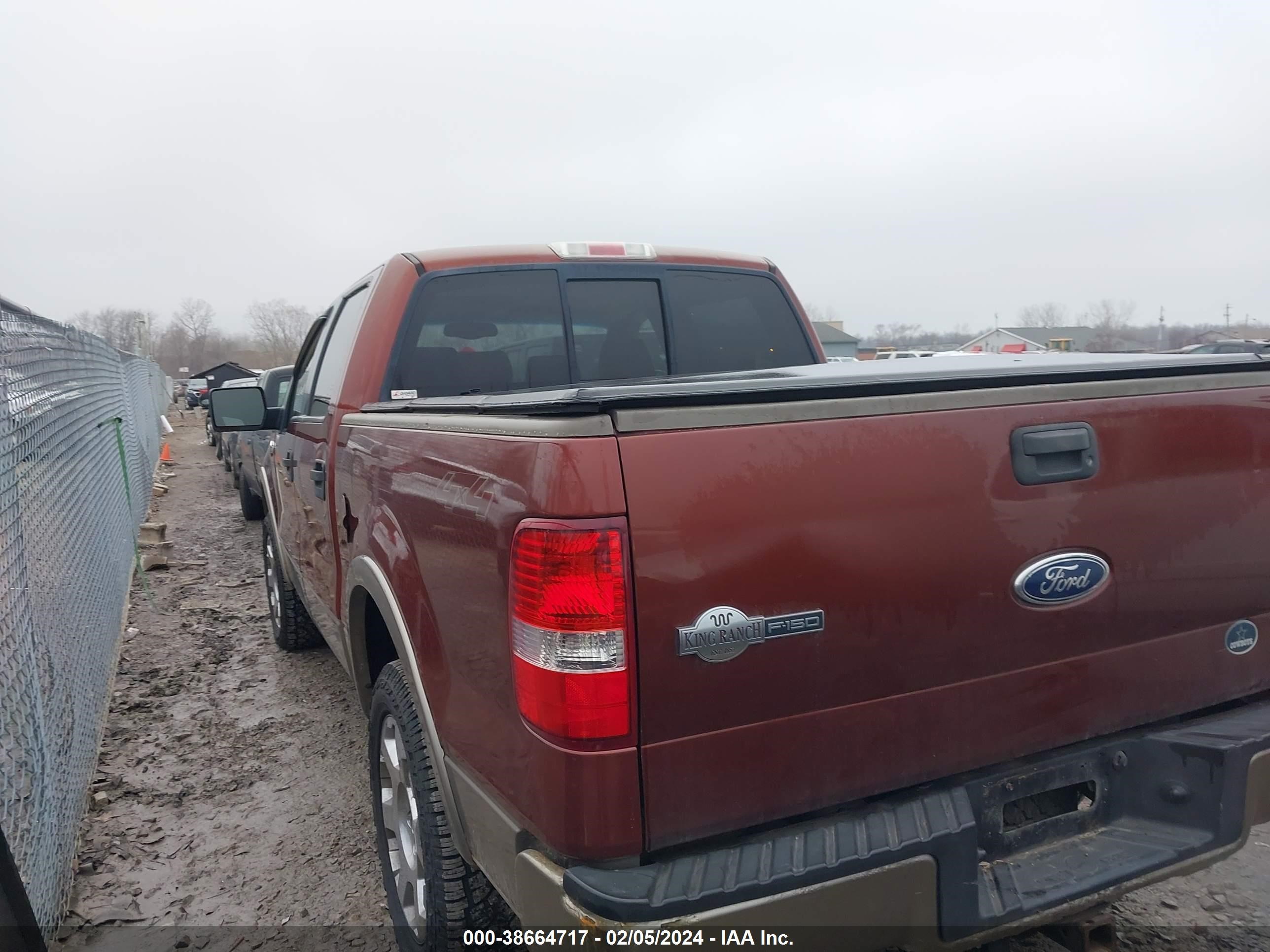 Photo 2 VIN: 1FTPW14565KE66617 - FORD F-150 