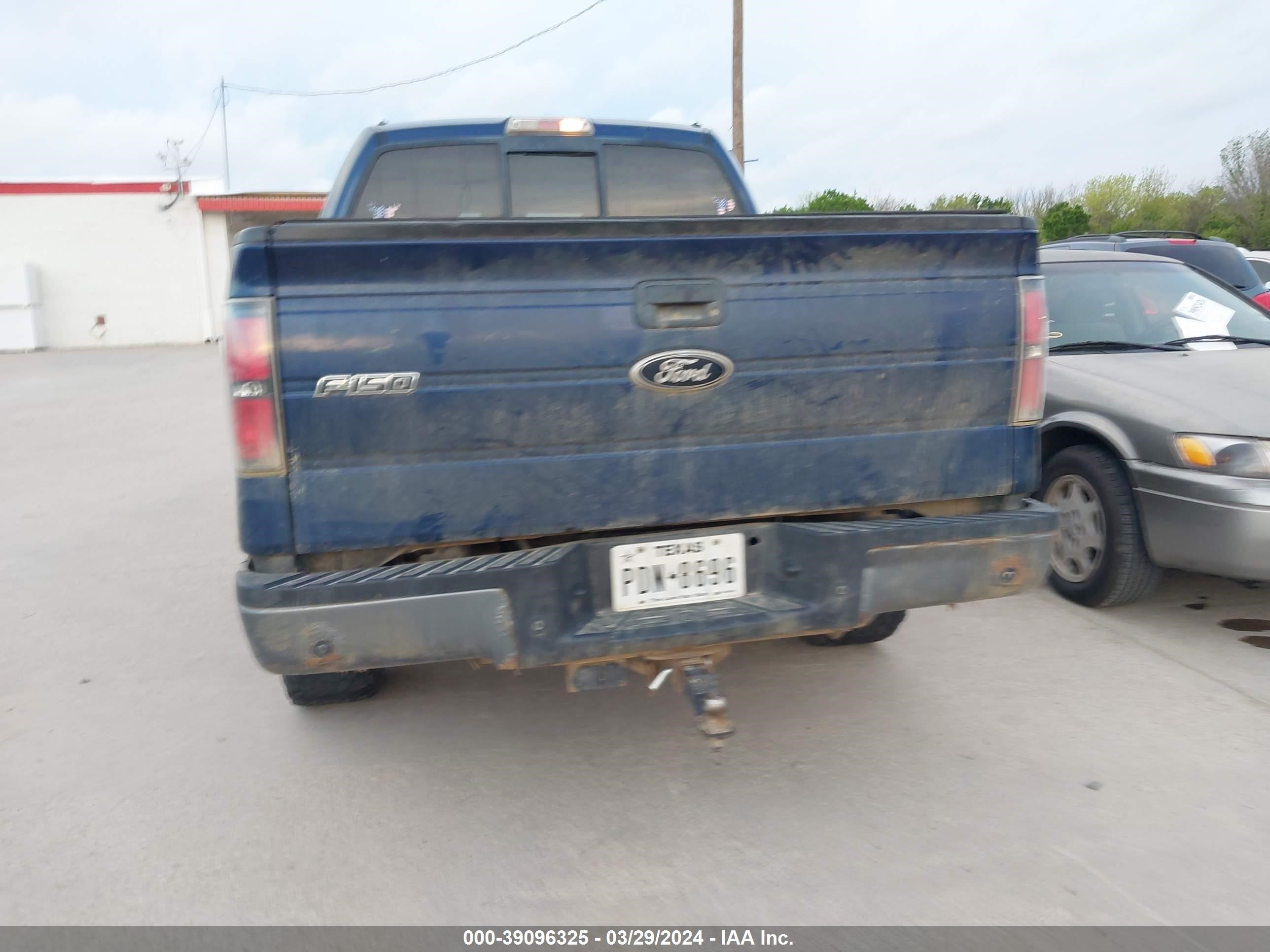 Photo 2 VIN: 1FTPW14V09FB03583 - FORD F-150 