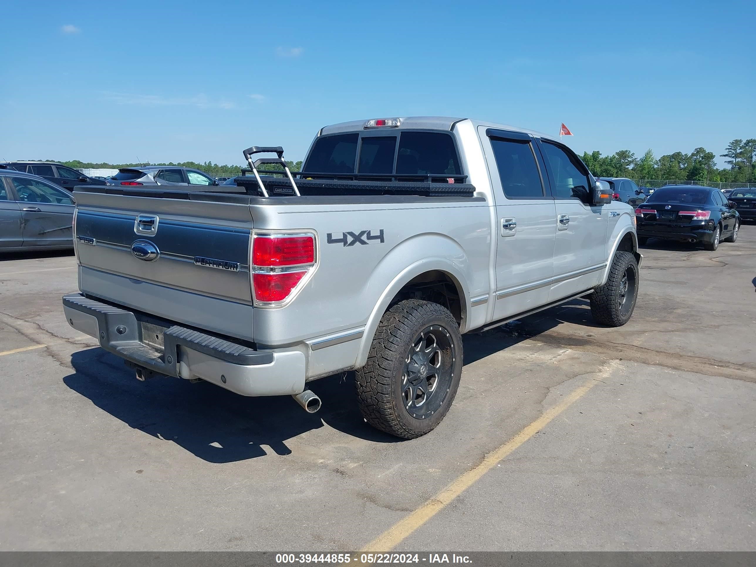 Photo 3 VIN: 1FTPW14V89FA84460 - FORD F-150 