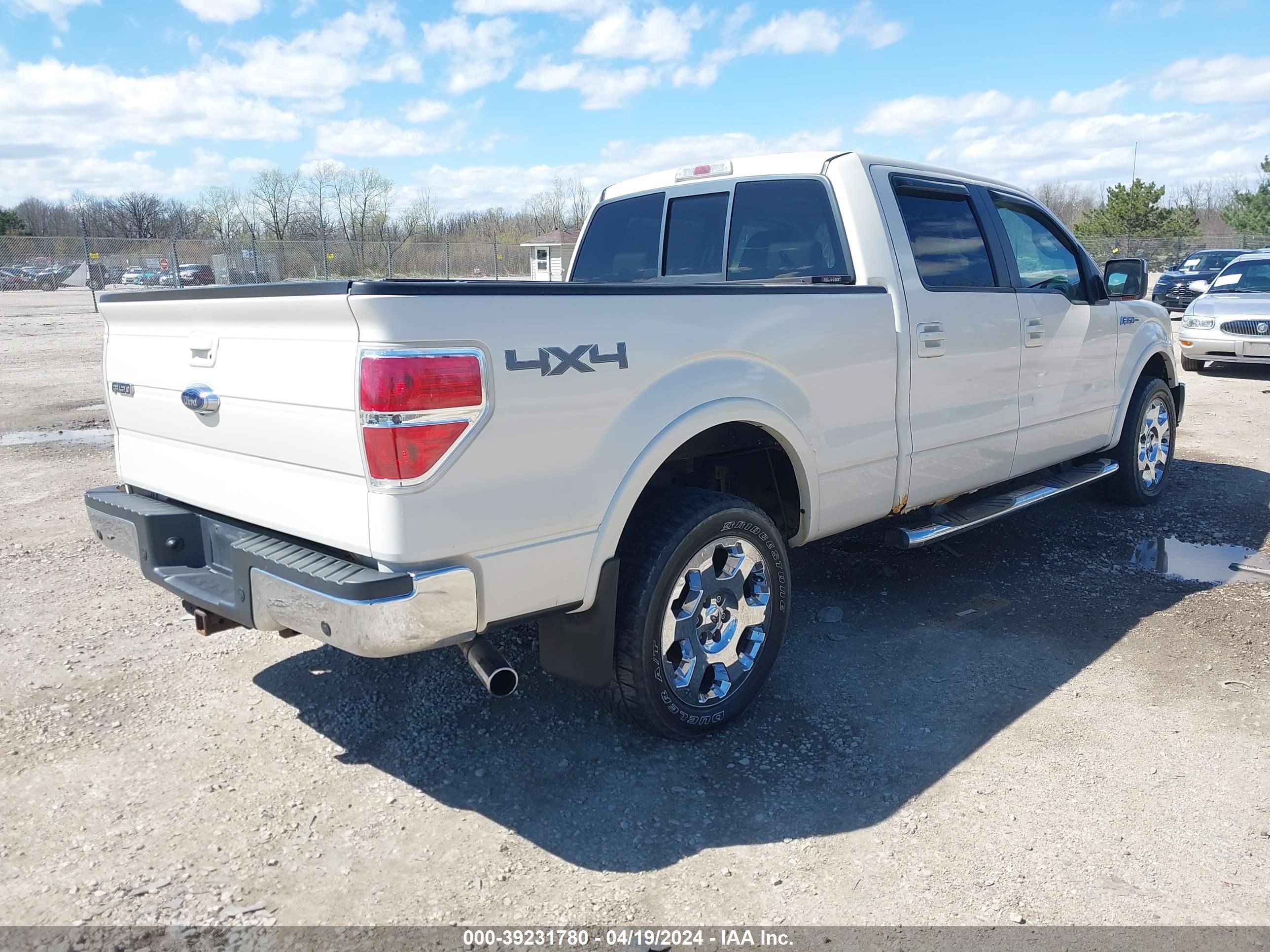 Photo 3 VIN: 1FTPW14V99KC23356 - FORD F-150 