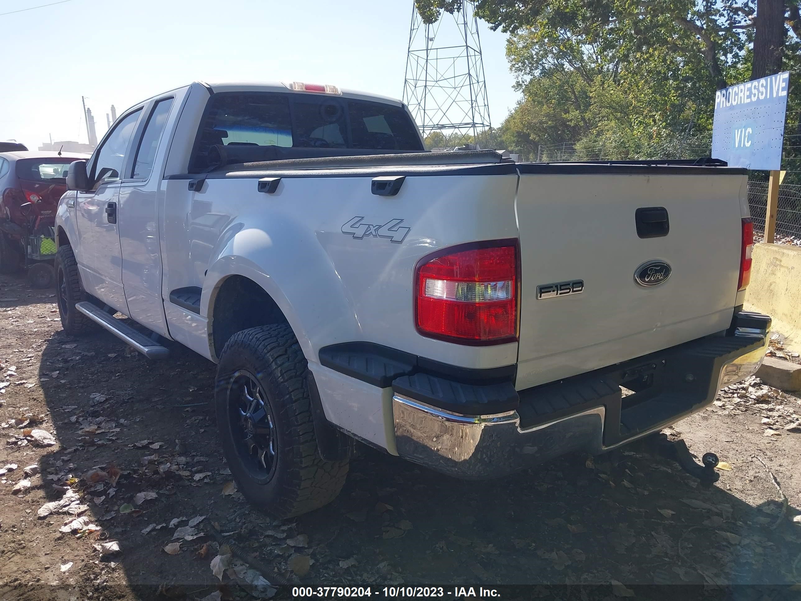 Photo 2 VIN: 1FTPX045X5KC85740 - FORD F-150 