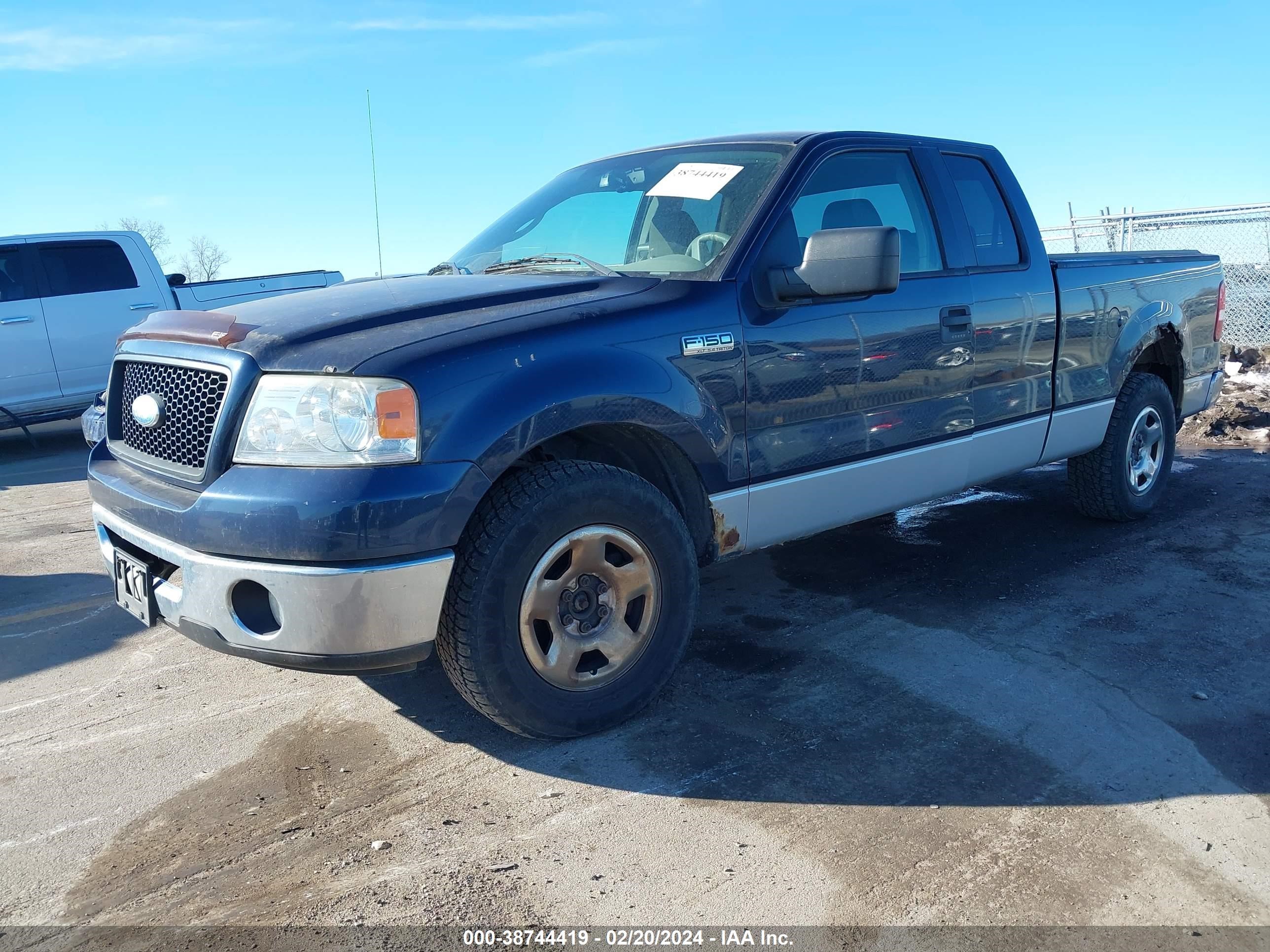 Photo 1 VIN: 1FTPX12526FA03948 - FORD F-150 