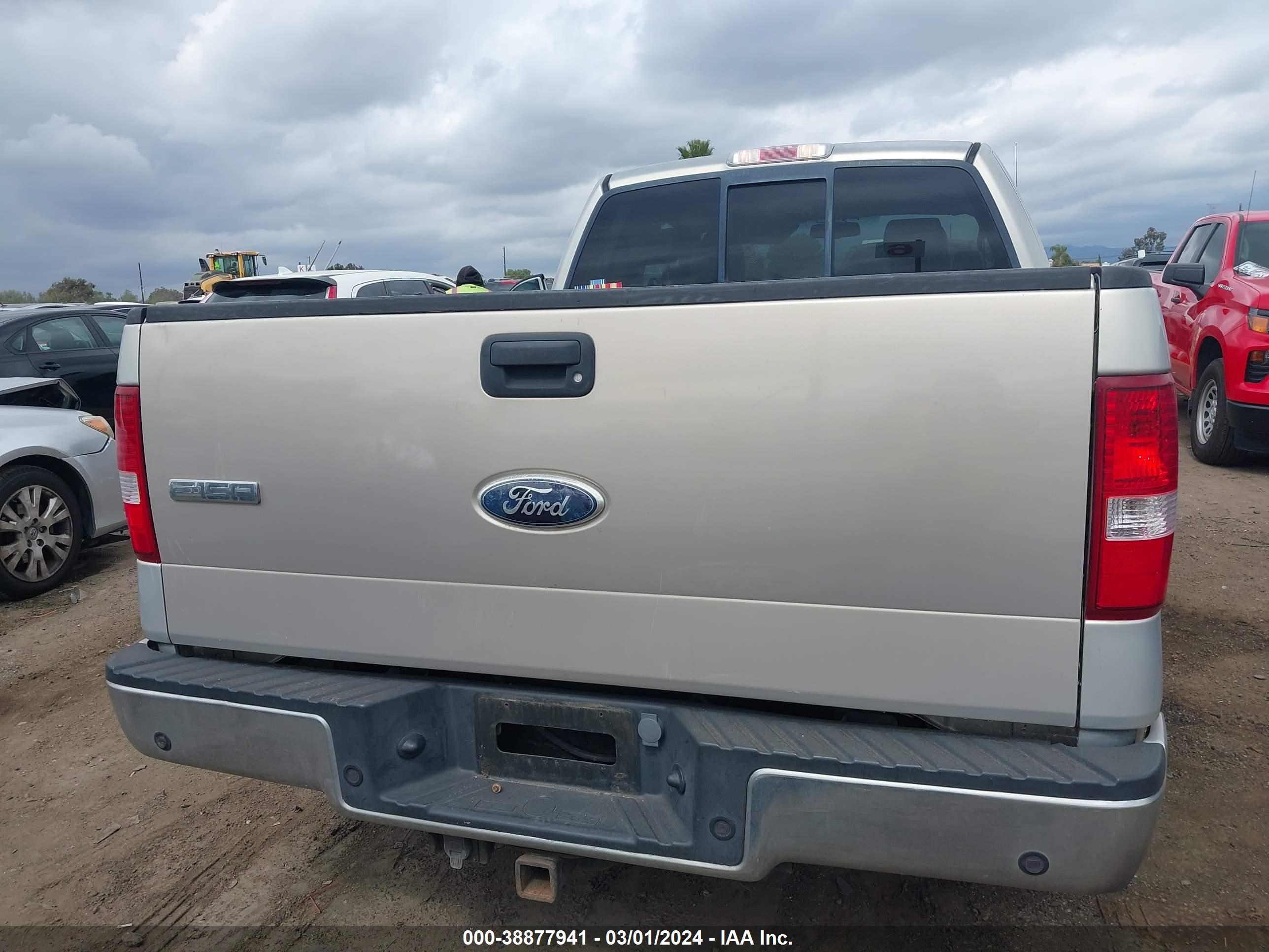 Photo 15 VIN: 1FTPX12546FA31282 - FORD F-150 