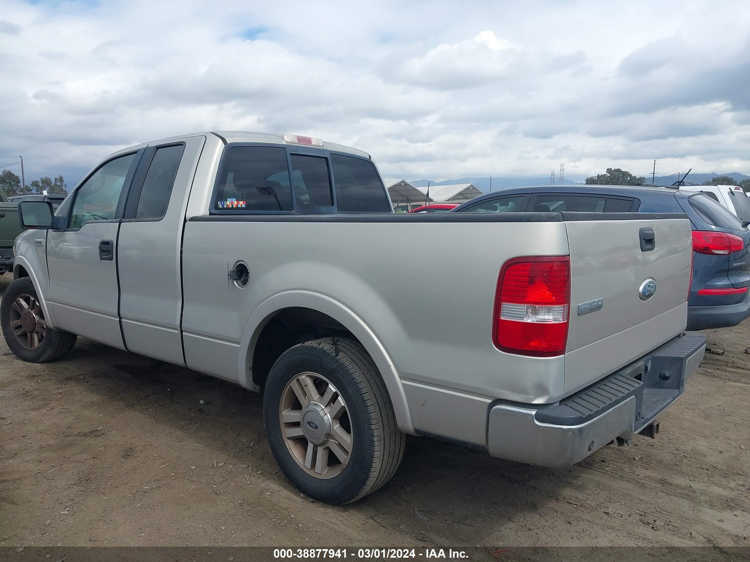 Photo 2 VIN: 1FTPX12546FA31282 - FORD F-150 