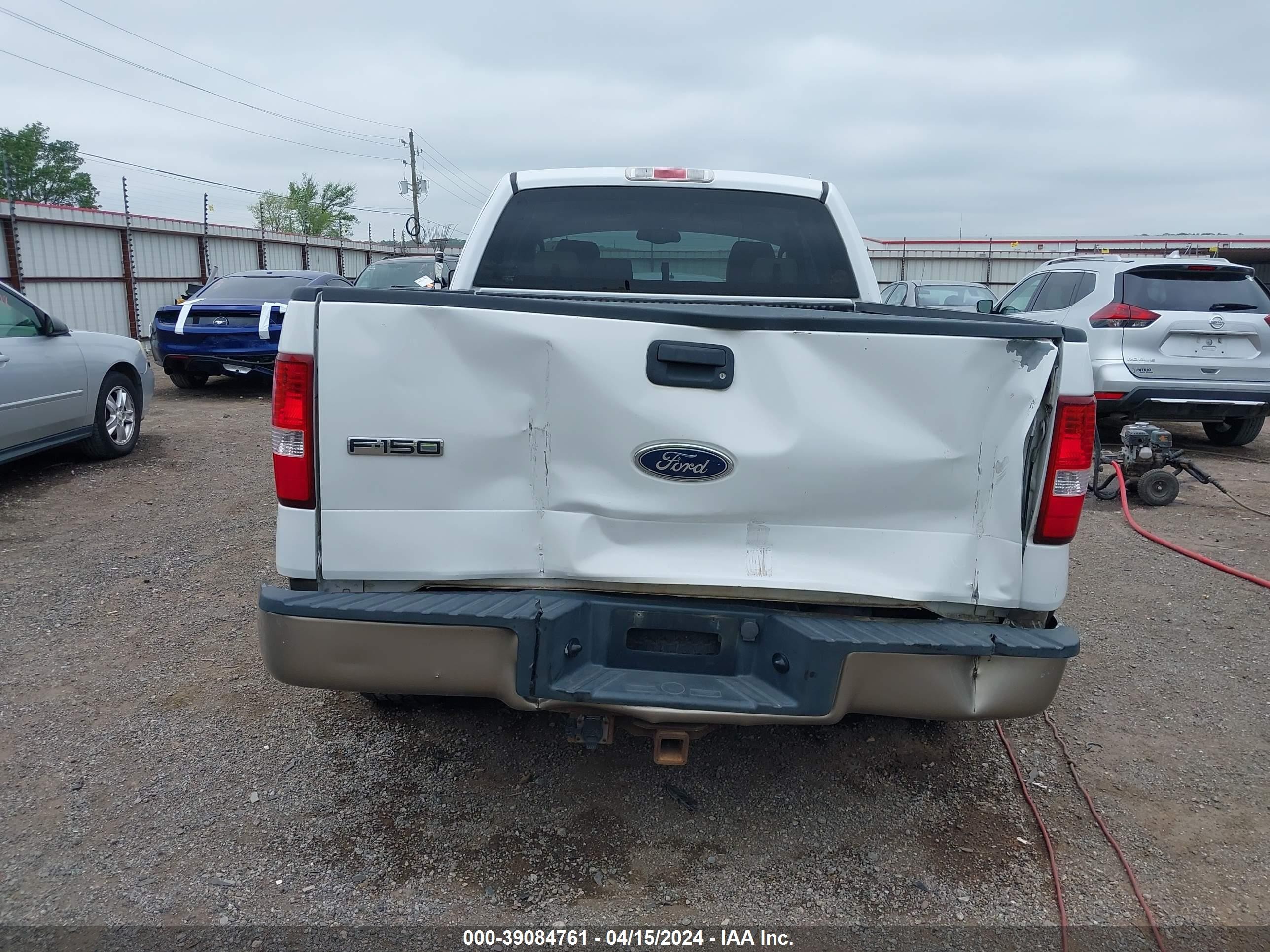 Photo 15 VIN: 1FTPX12564NA21601 - FORD F-150 