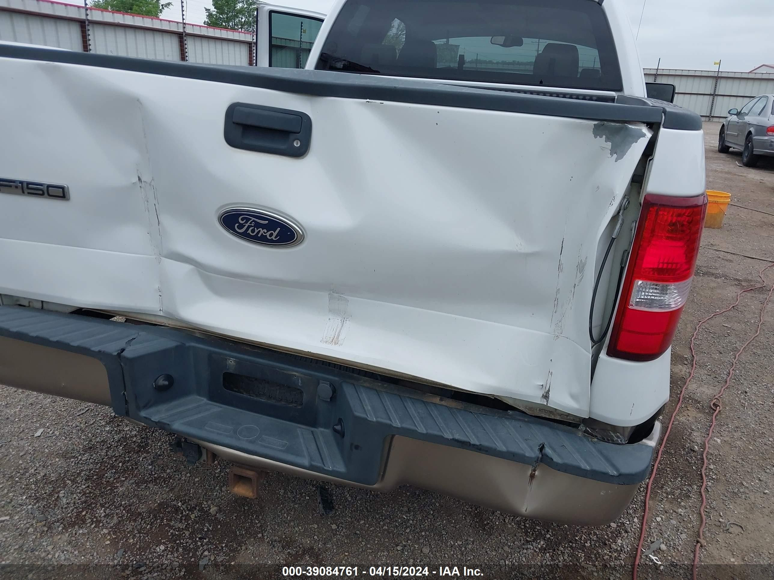 Photo 5 VIN: 1FTPX12564NA21601 - FORD F-150 