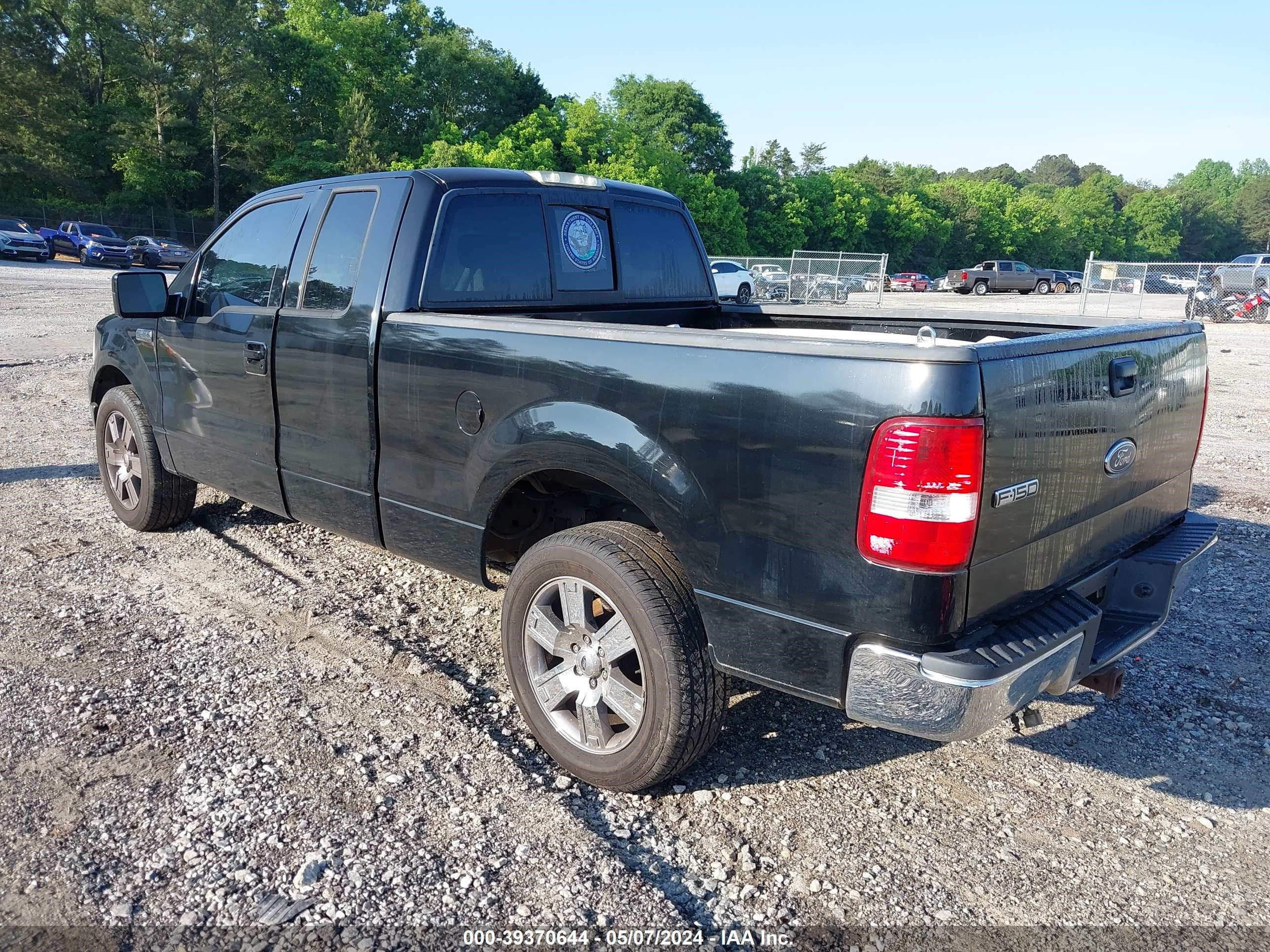 Photo 2 VIN: 1FTPX12574NB44940 - FORD F-150 