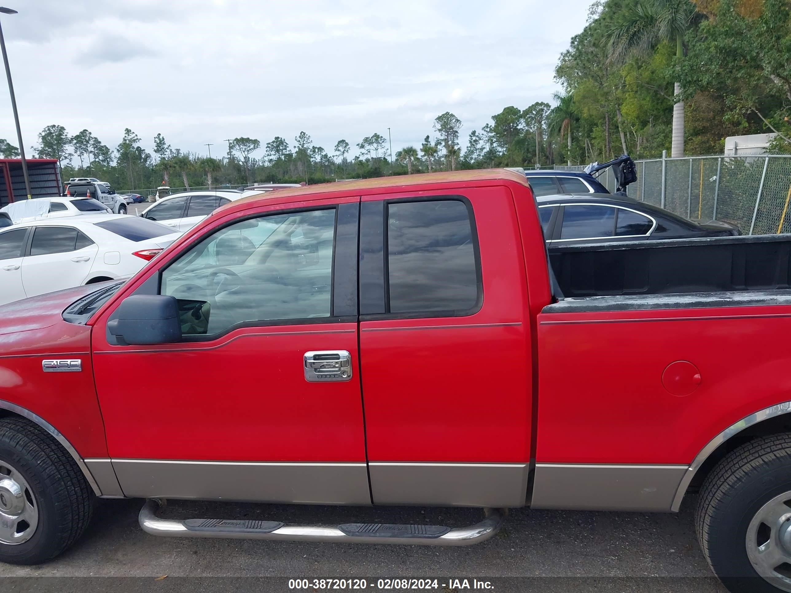 Photo 13 VIN: 1FTPX12584NC00397 - FORD F-150 