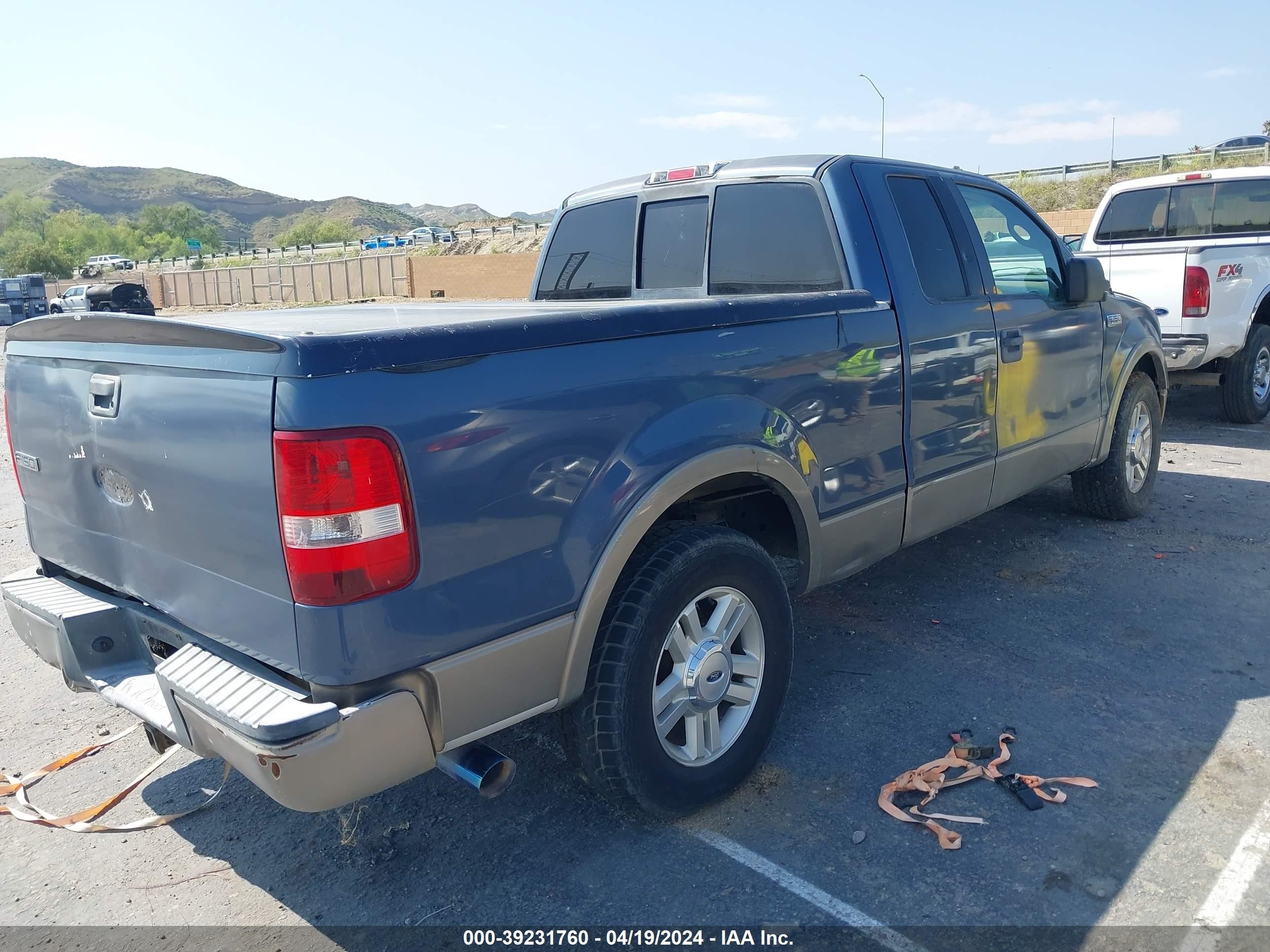 Photo 3 VIN: 1FTPX12594NA92839 - FORD F-150 