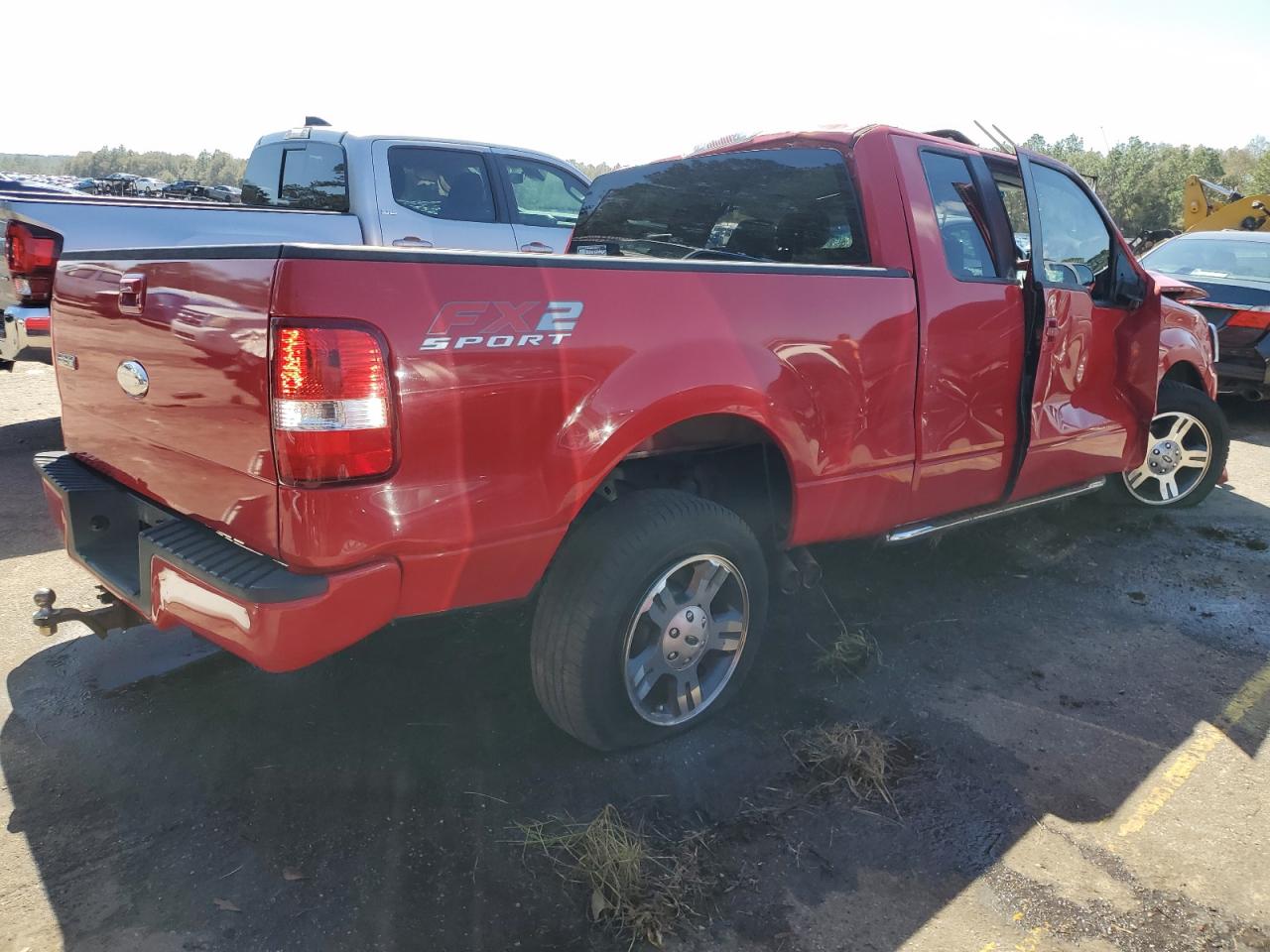 Photo 2 VIN: 1FTPX12V57NA05944 - FORD F-150 