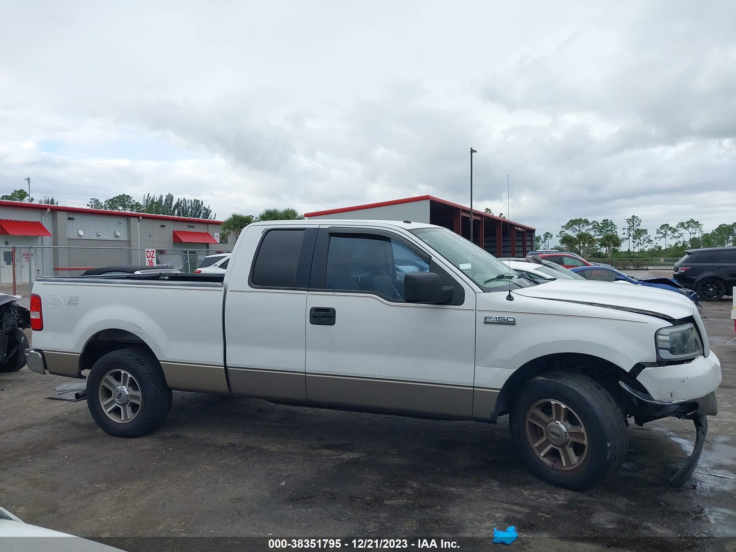 Photo 12 VIN: 1FTPX12V96NB13305 - FORD F-150 