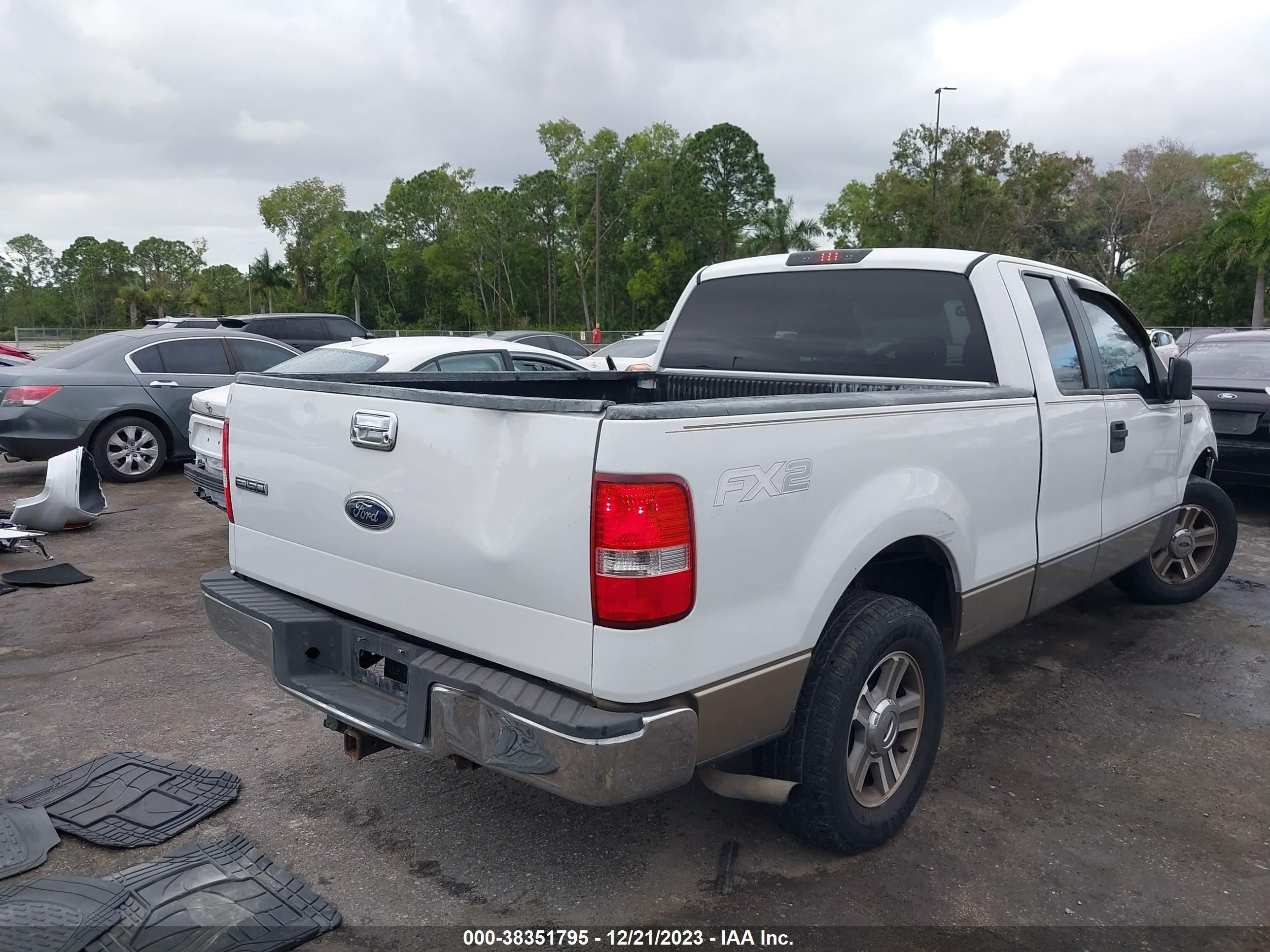 Photo 3 VIN: 1FTPX12V96NB13305 - FORD F-150 