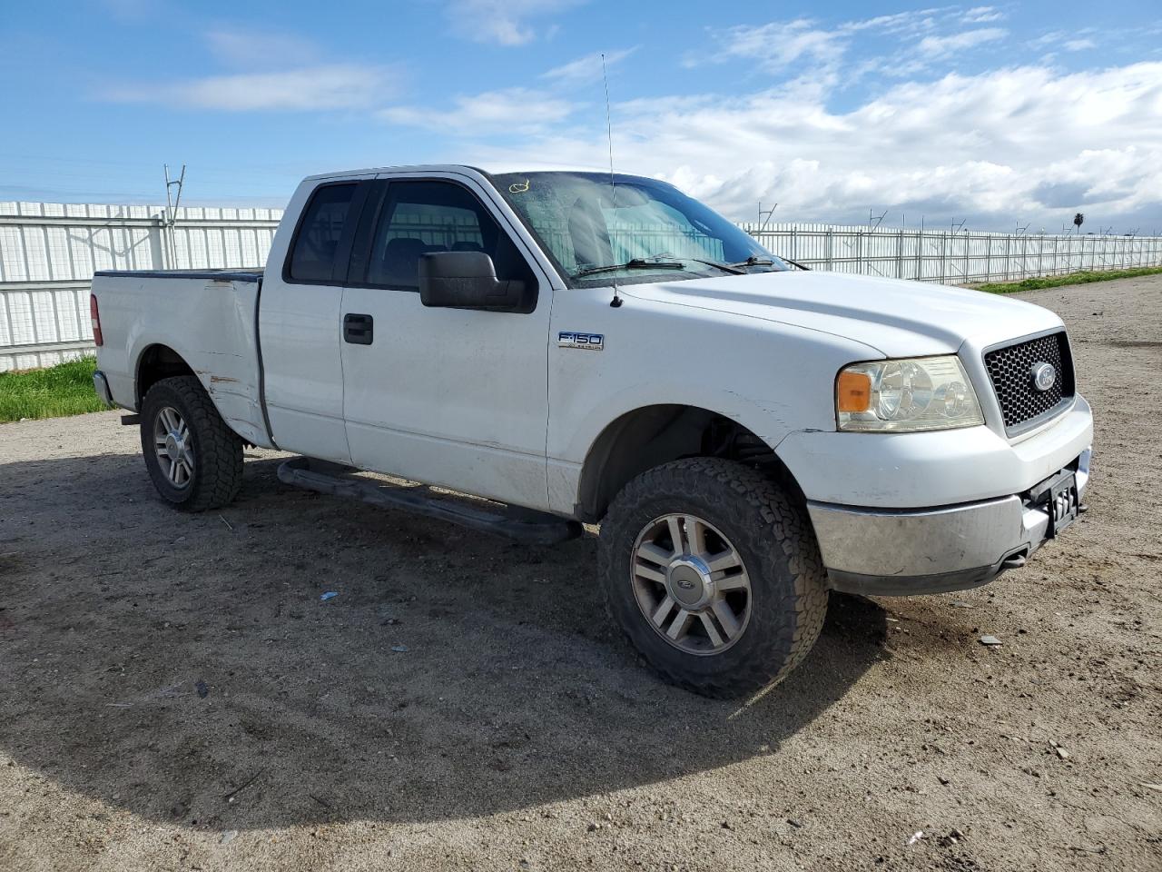 Photo 3 VIN: 1FTPX14505FA25183 - FORD F-150 