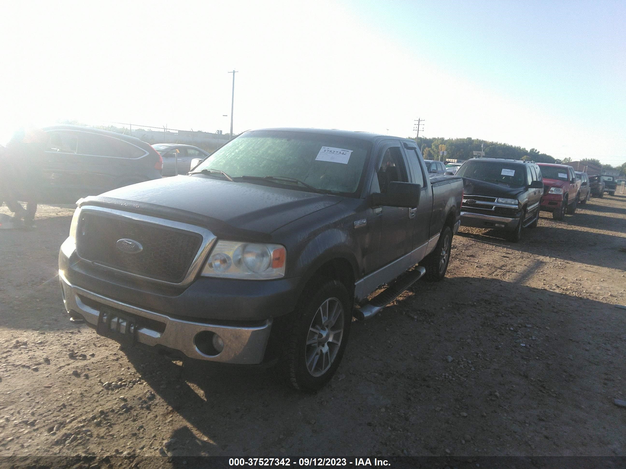 Photo 1 VIN: 1FTPX14506NA65982 - FORD F-150 