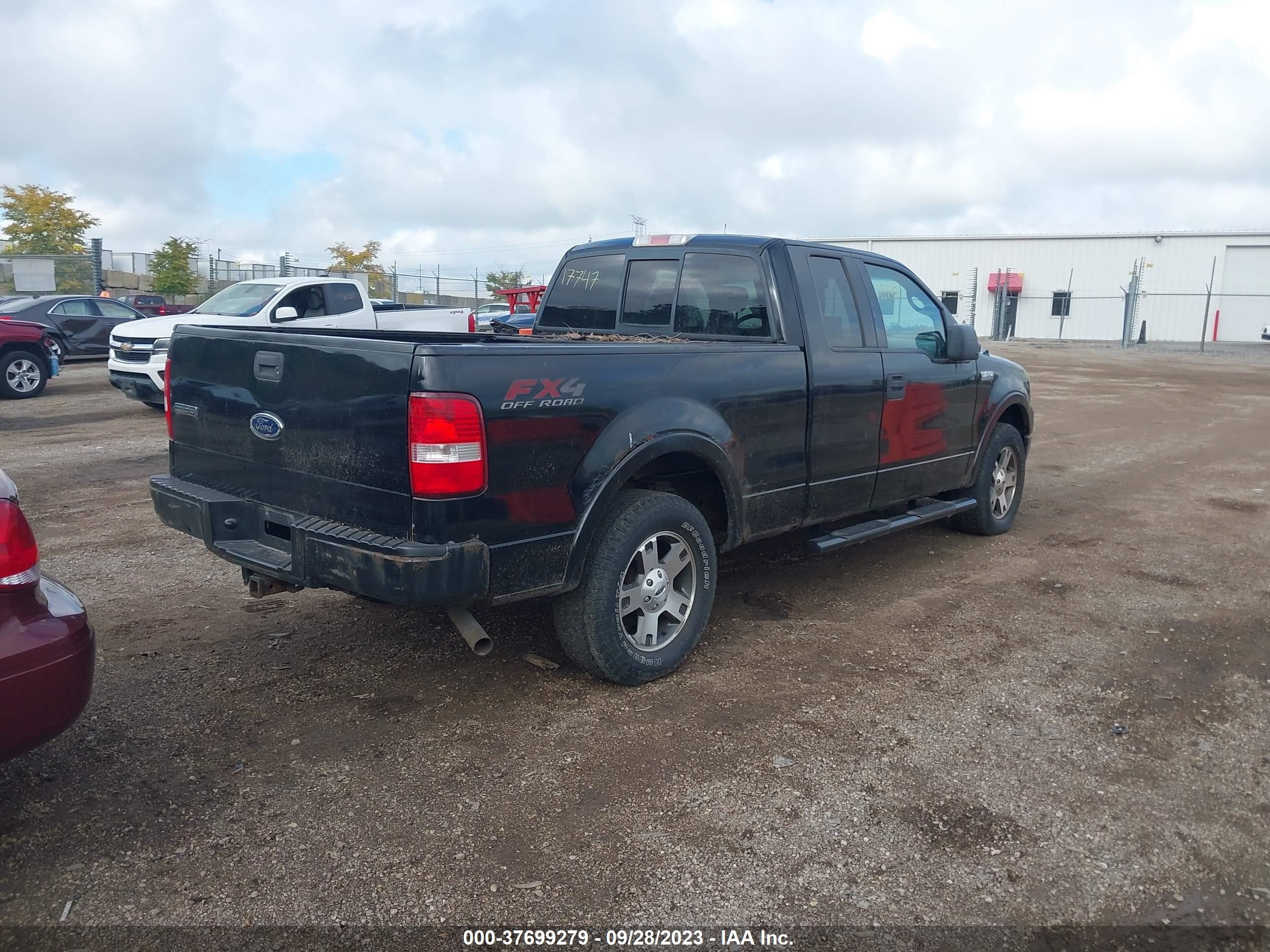 Photo 3 VIN: 1FTPX14514NB54814 - FORD F-150 