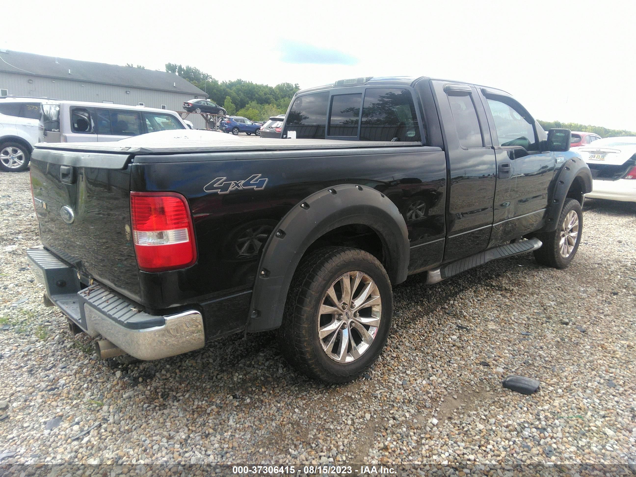 Photo 3 VIN: 1FTPX14524NB28058 - FORD F-150 