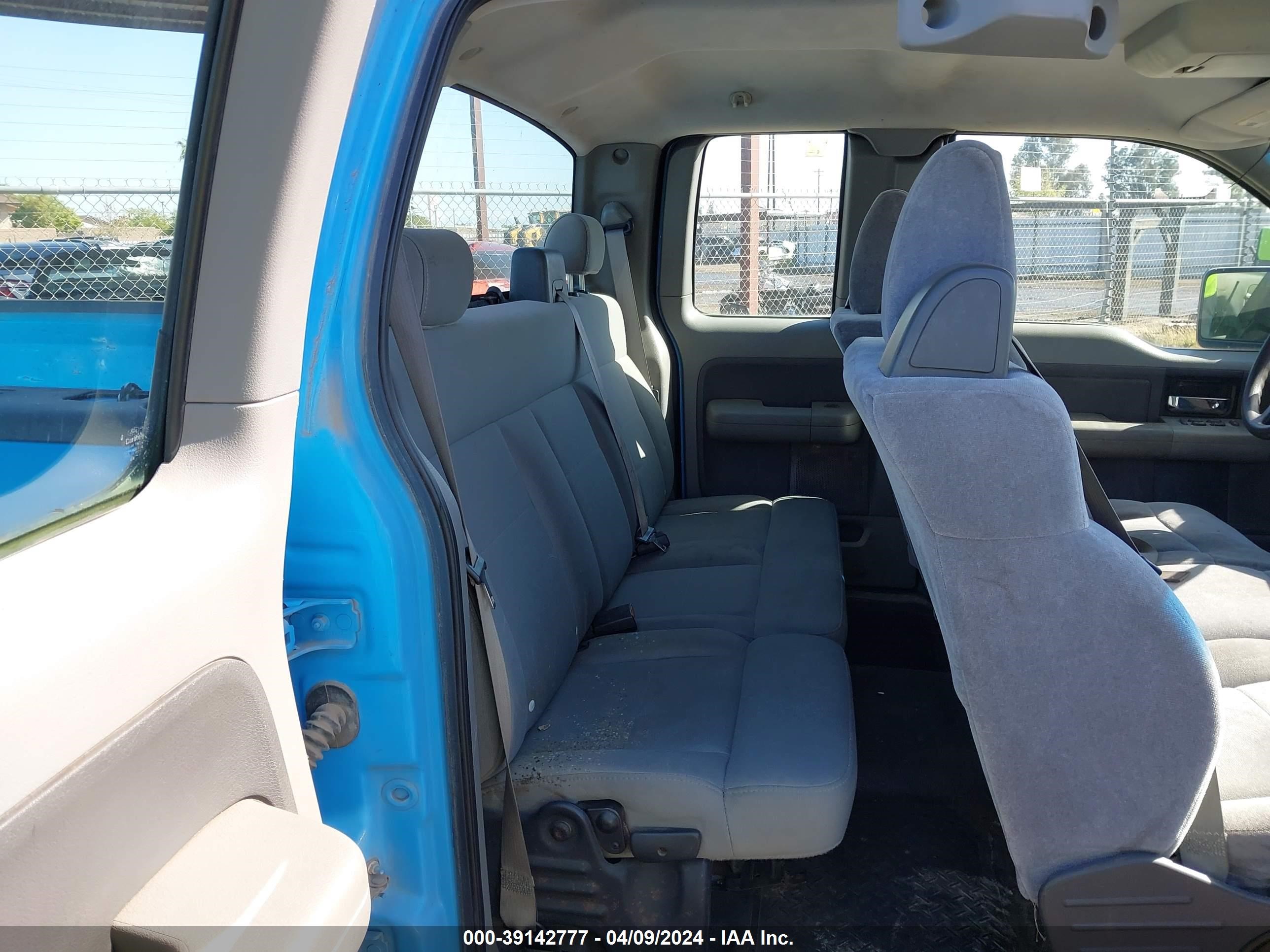 Photo 7 VIN: 1FTPX14557KC09724 - FORD F-150 