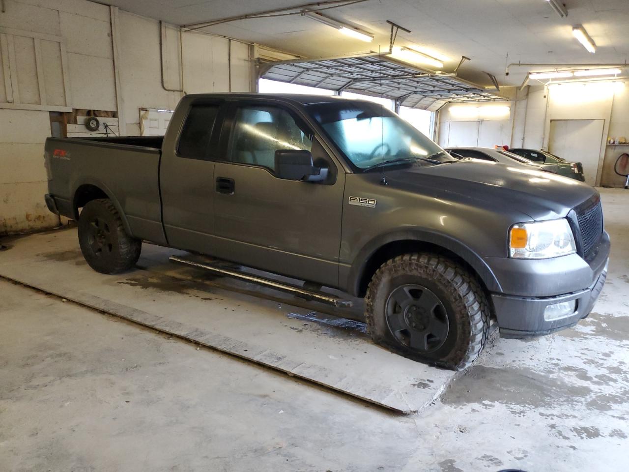 Photo 3 VIN: 1FTPX14585NA25650 - FORD F-150 