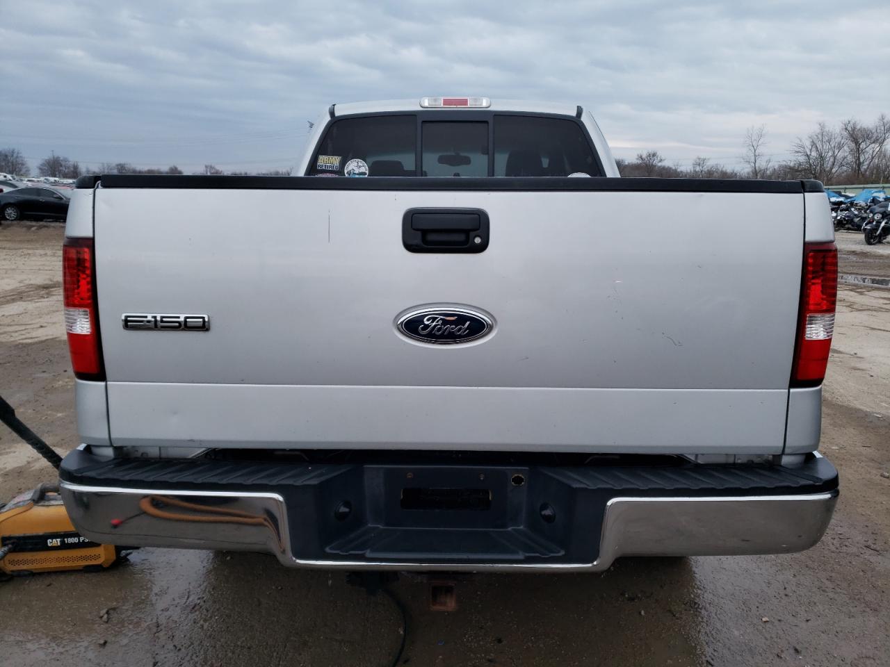 Photo 5 VIN: 1FTPX145X4NB10410 - FORD F-150 