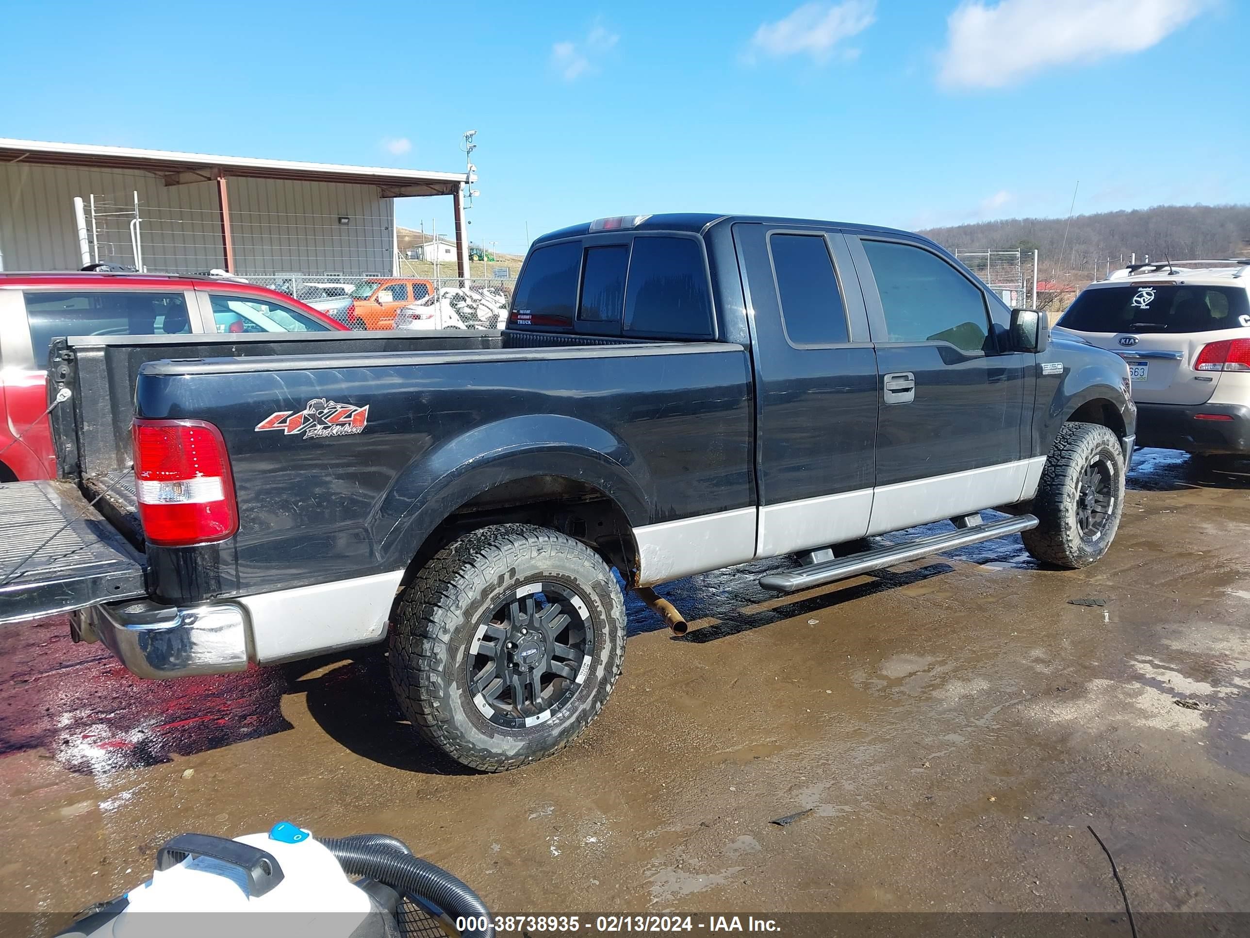 Photo 3 VIN: 1FTPX14VX7FB15587 - FORD F-150 