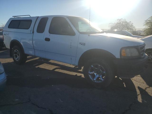 Photo 3 VIN: 1FTPX18L61NB33106 - FORD F150 