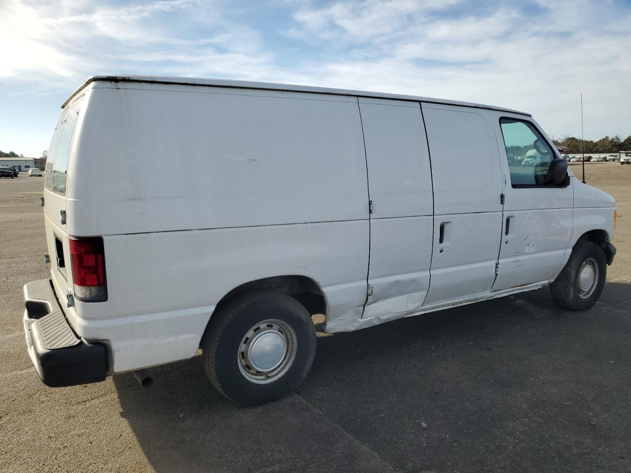 Photo 2 VIN: 1FTRE14242HB30362 - FORD ECONOLINE 