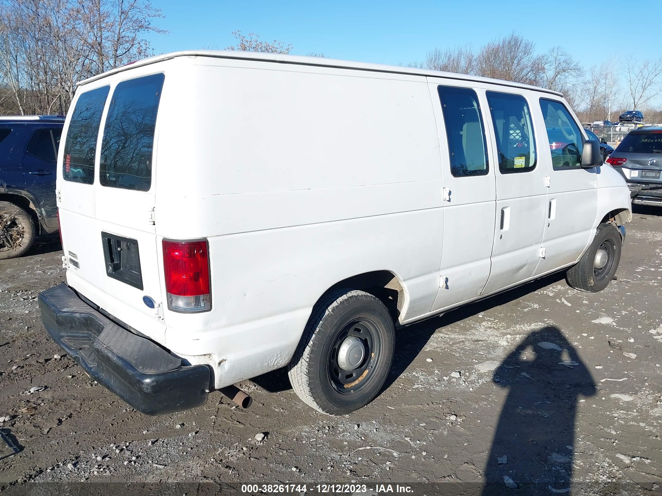 Photo 3 VIN: 1FTRE14W36DB39635 - FORD ECONOLINE 