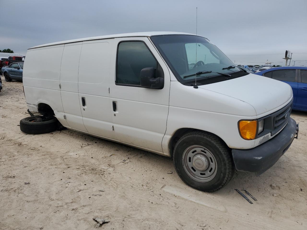 Photo 3 VIN: 1FTRE14W65HA99624 - FORD ECONOLINE 