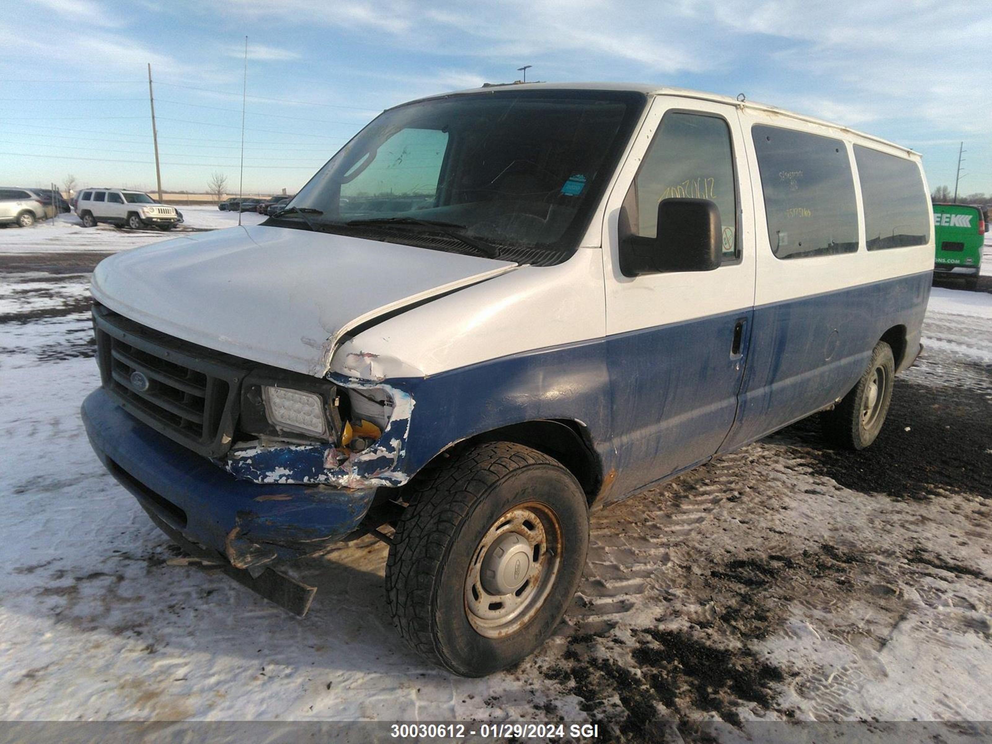 Photo 1 VIN: 1FTRE14WX4HA82131 - FORD ECONOLINE 