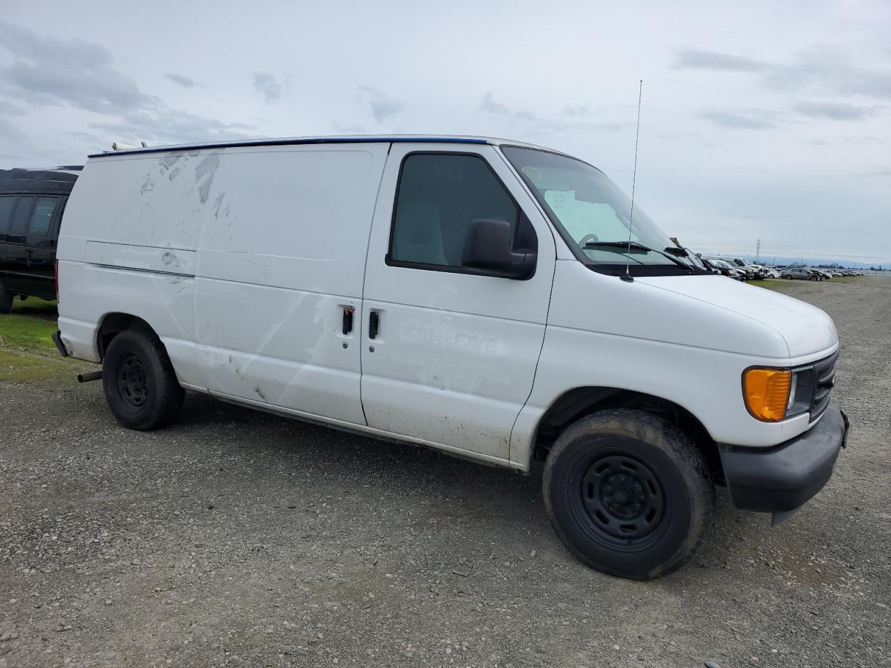 Photo 3 VIN: 1FTRE14WX5HA26188 - FORD ECONOLINE 