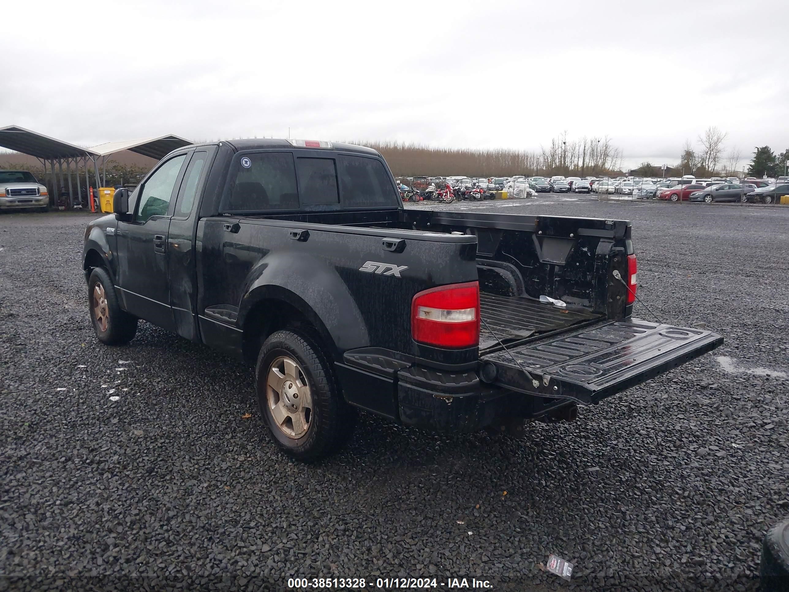 Photo 2 VIN: 1FTRF02296KA81520 - FORD F-150 