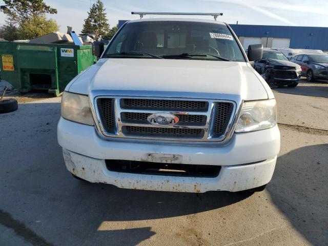 Photo 4 VIN: 1FTRF02W05KE90457 - FORD F150 