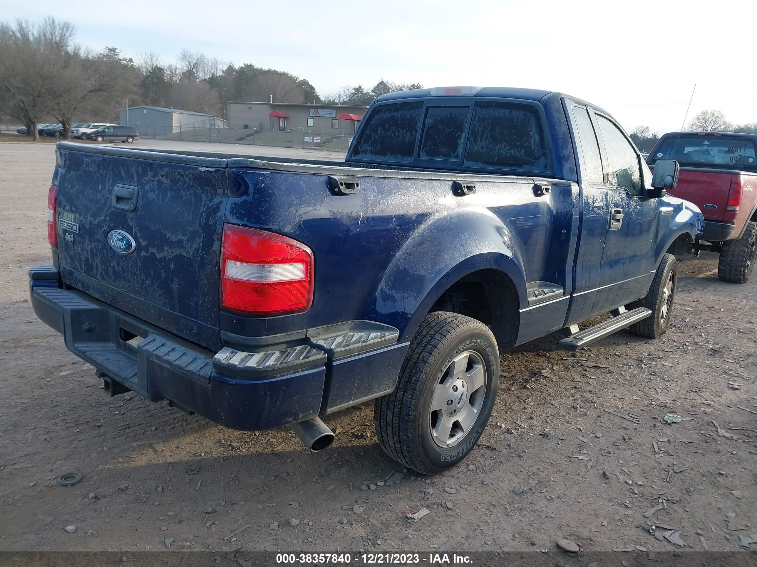 Photo 3 VIN: 1FTRF04W58KC37006 - FORD F-150 