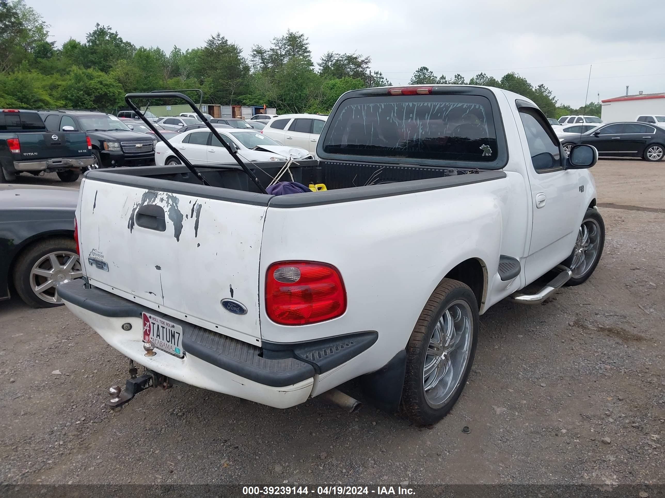 Photo 3 VIN: 1FTRF07212KC74909 - FORD F-150 