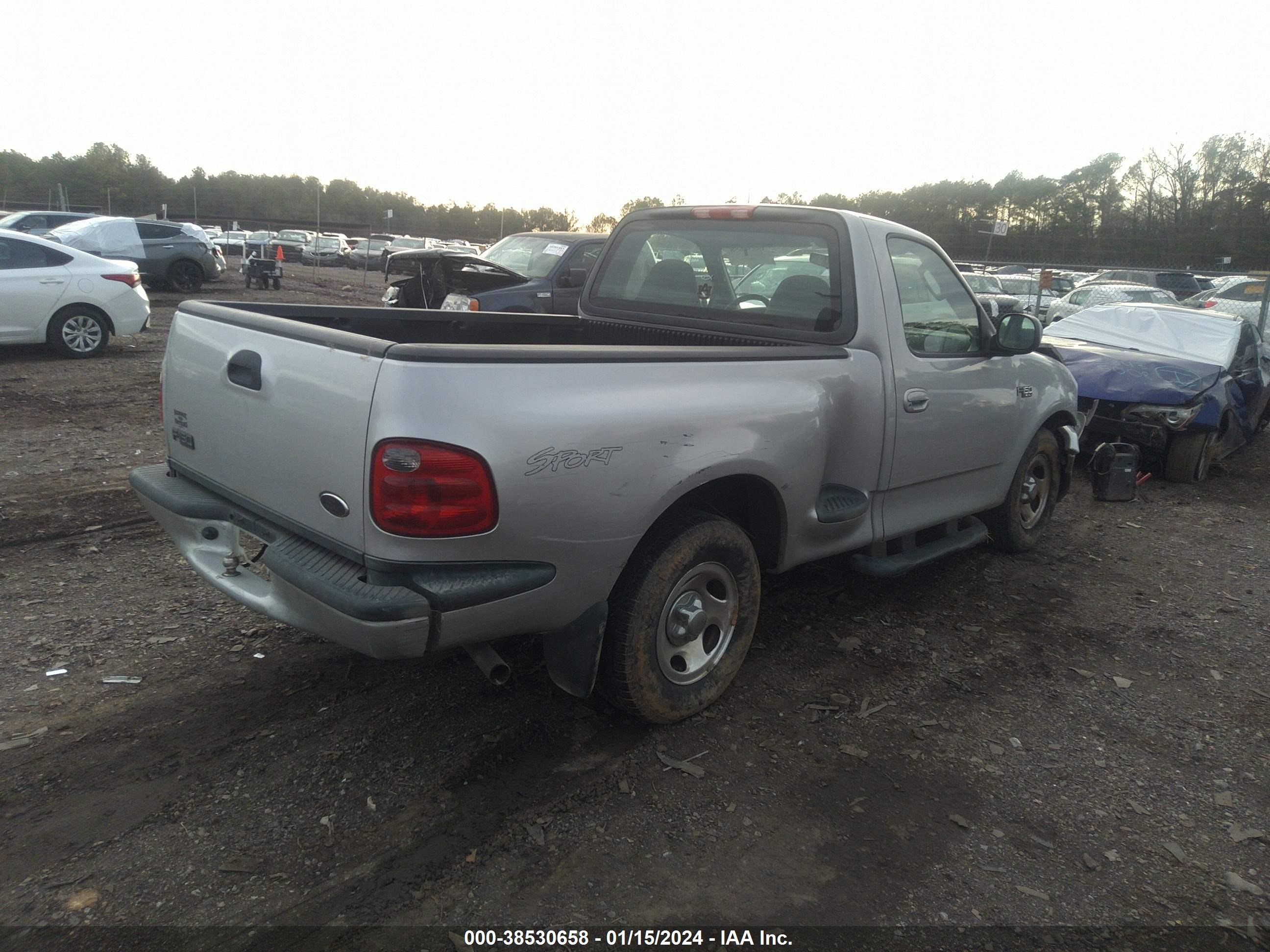 Photo 3 VIN: 1FTRF07213KC51650 - FORD F-150 