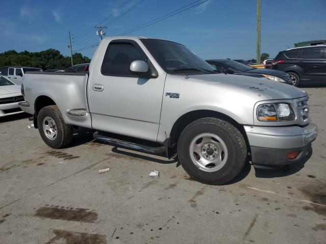 Photo 3 VIN: 1FTRF07223KC28264 - FORD F150 