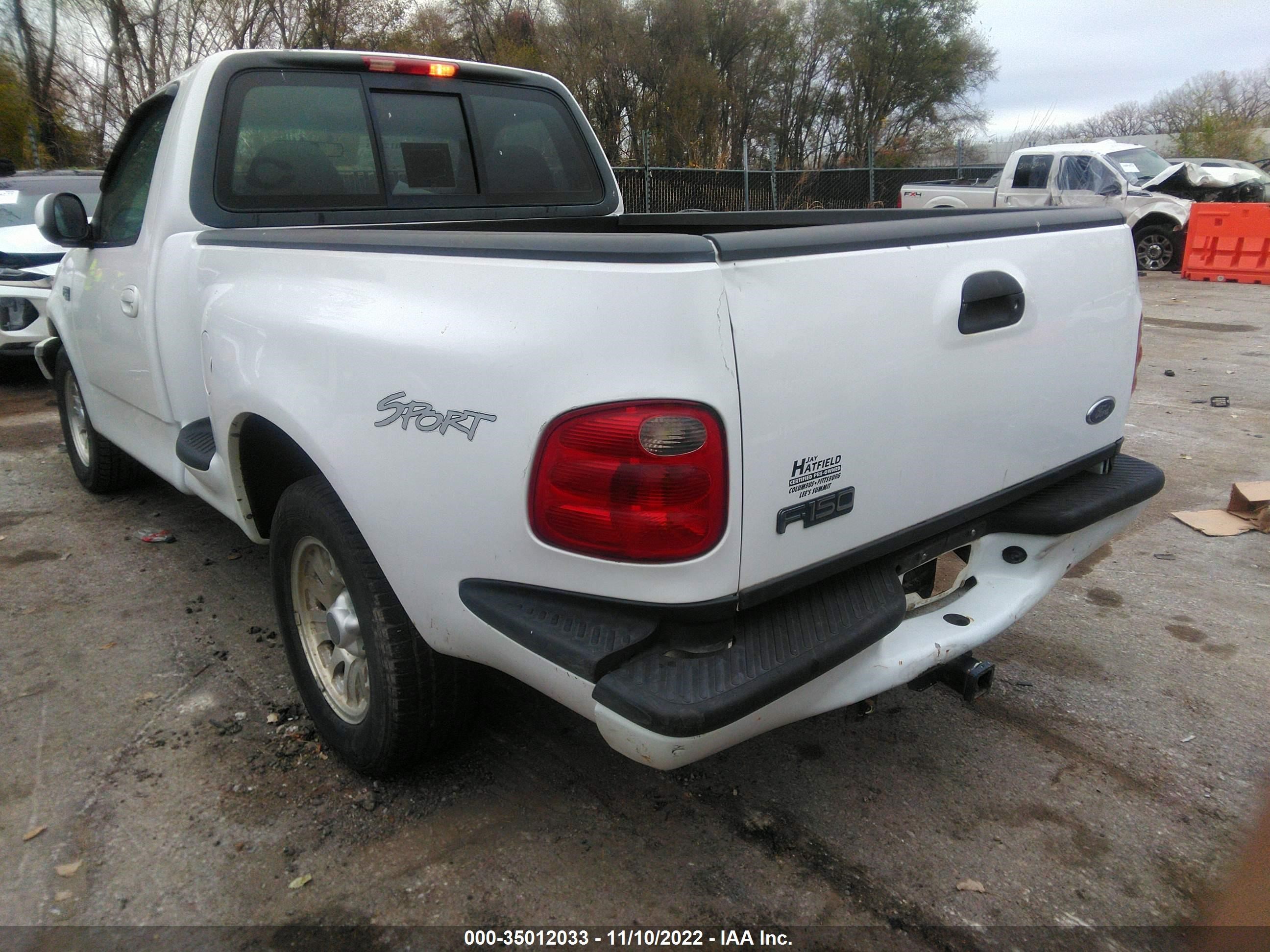 Photo 3 VIN: 1FTRF07232KA72766 - FORD F-150 