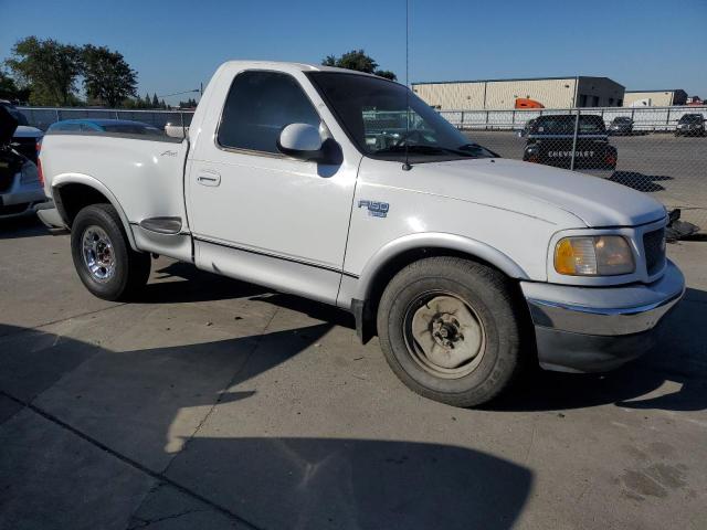 Photo 3 VIN: 1FTRF07L2XKA98808 - FORD F150 