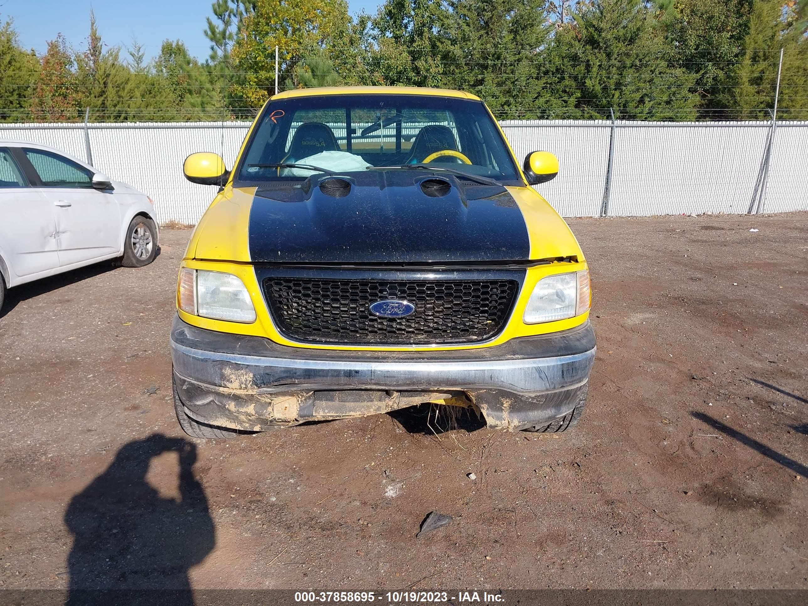 Photo 11 VIN: 1FTRF07L52KB68892 - FORD F-150 