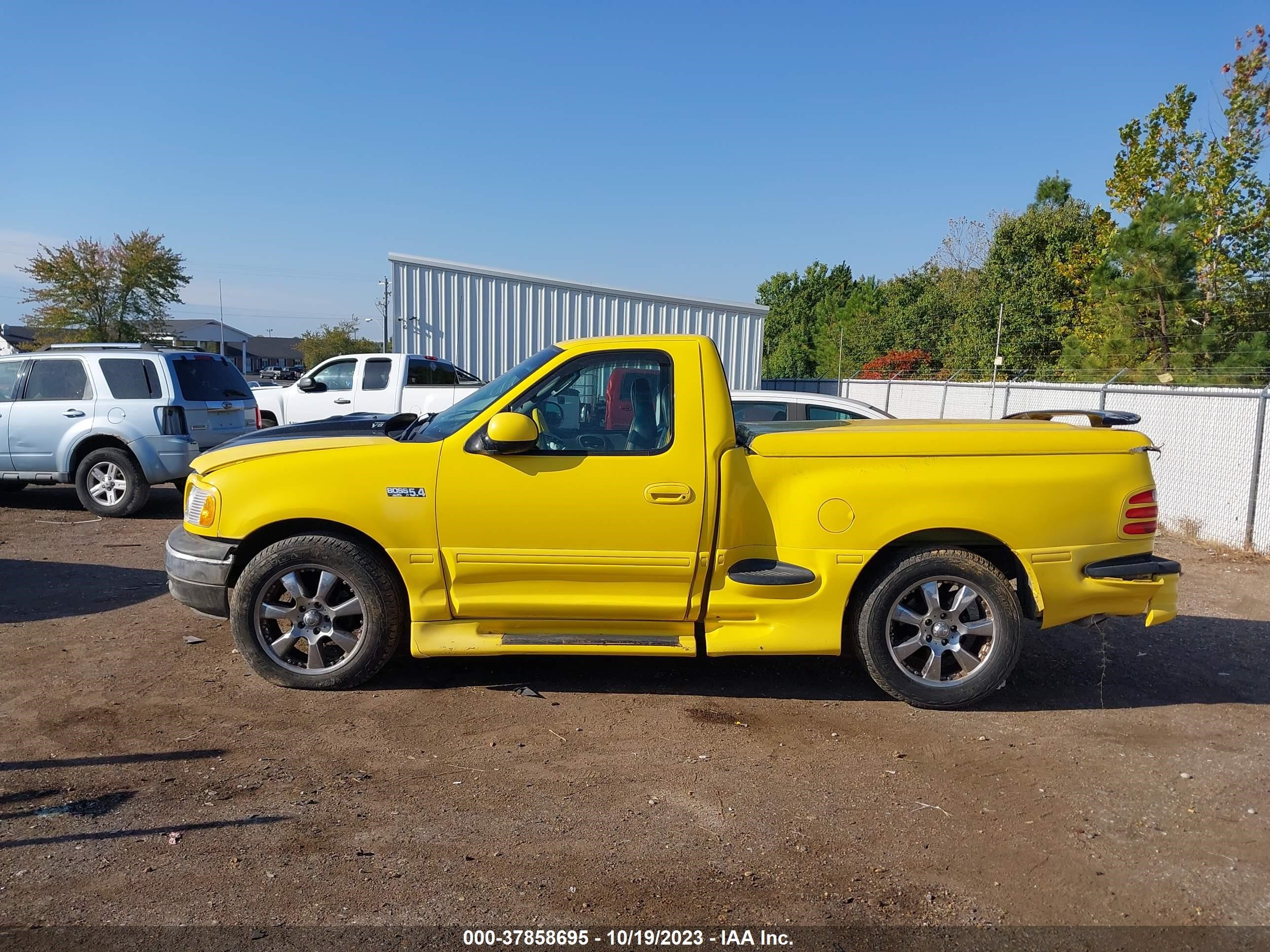 Photo 13 VIN: 1FTRF07L52KB68892 - FORD F-150 