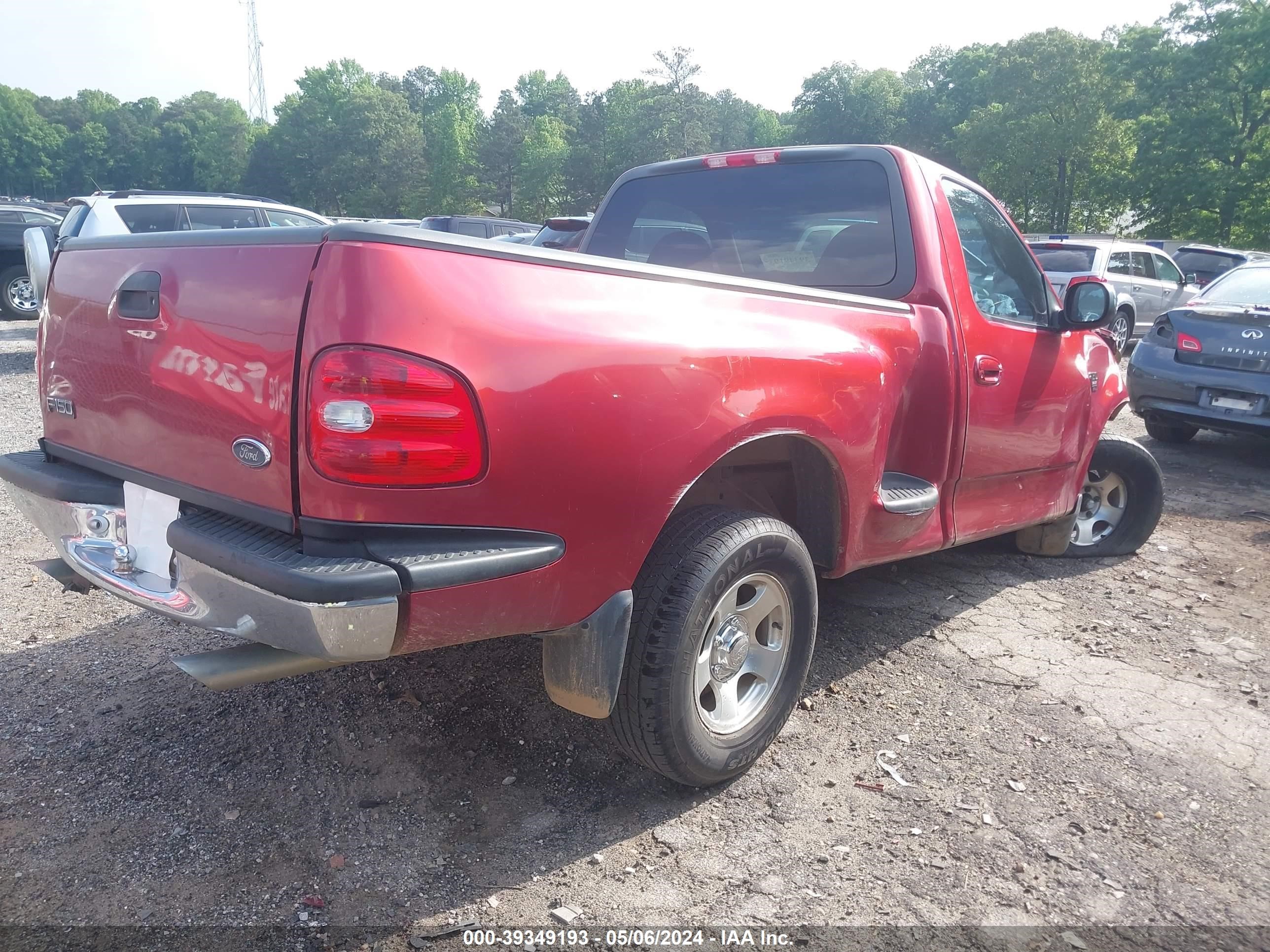 Photo 3 VIN: 1FTRF07W6XKA88714 - FORD F-150 