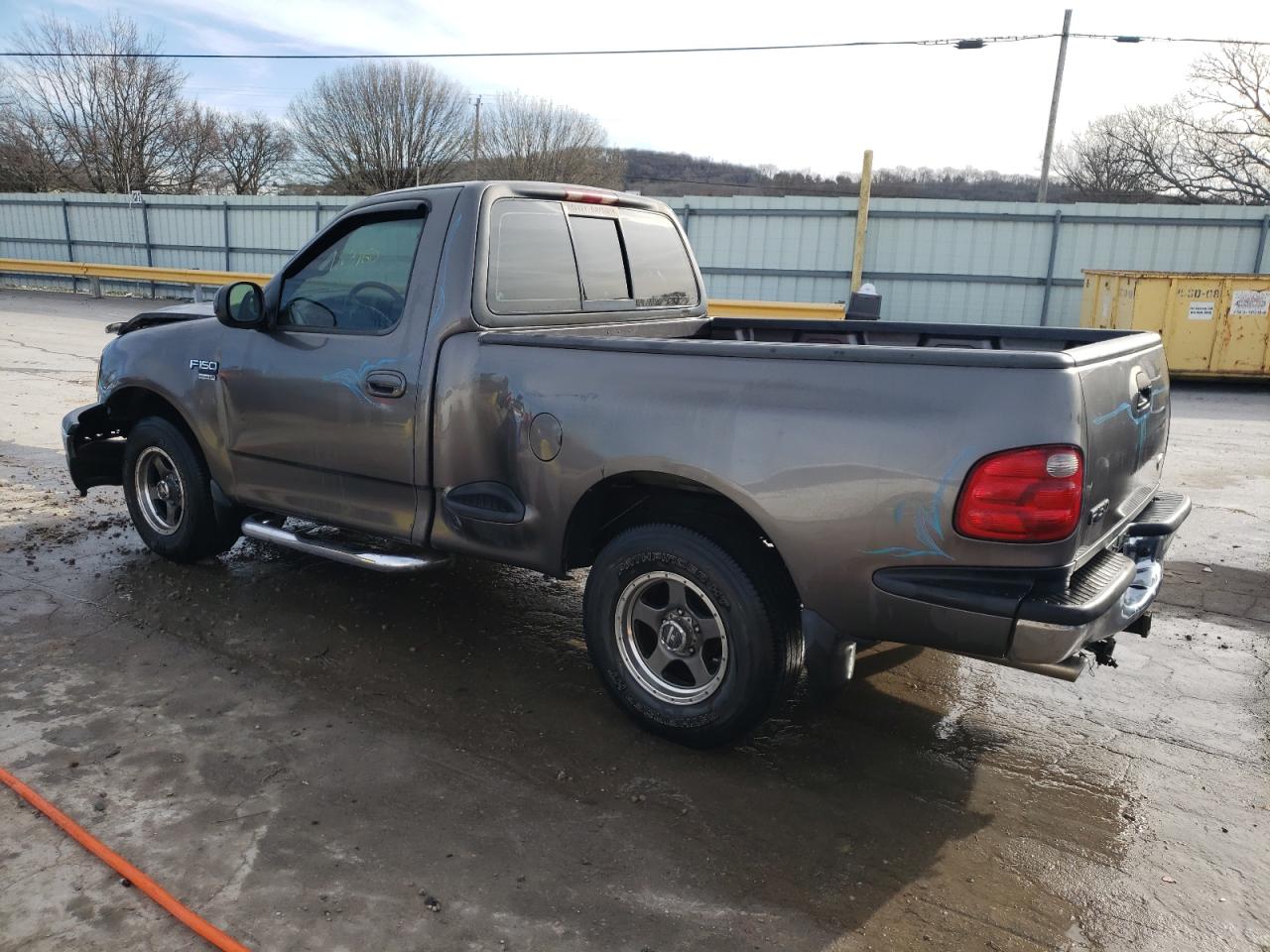 Photo 1 VIN: 1FTRF07W72KA56363 - FORD F-150 