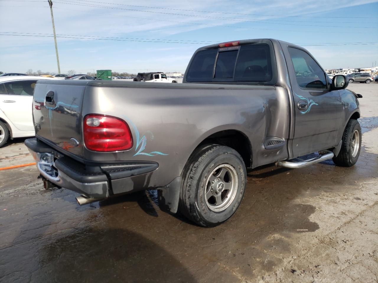 Photo 2 VIN: 1FTRF07W72KA56363 - FORD F-150 