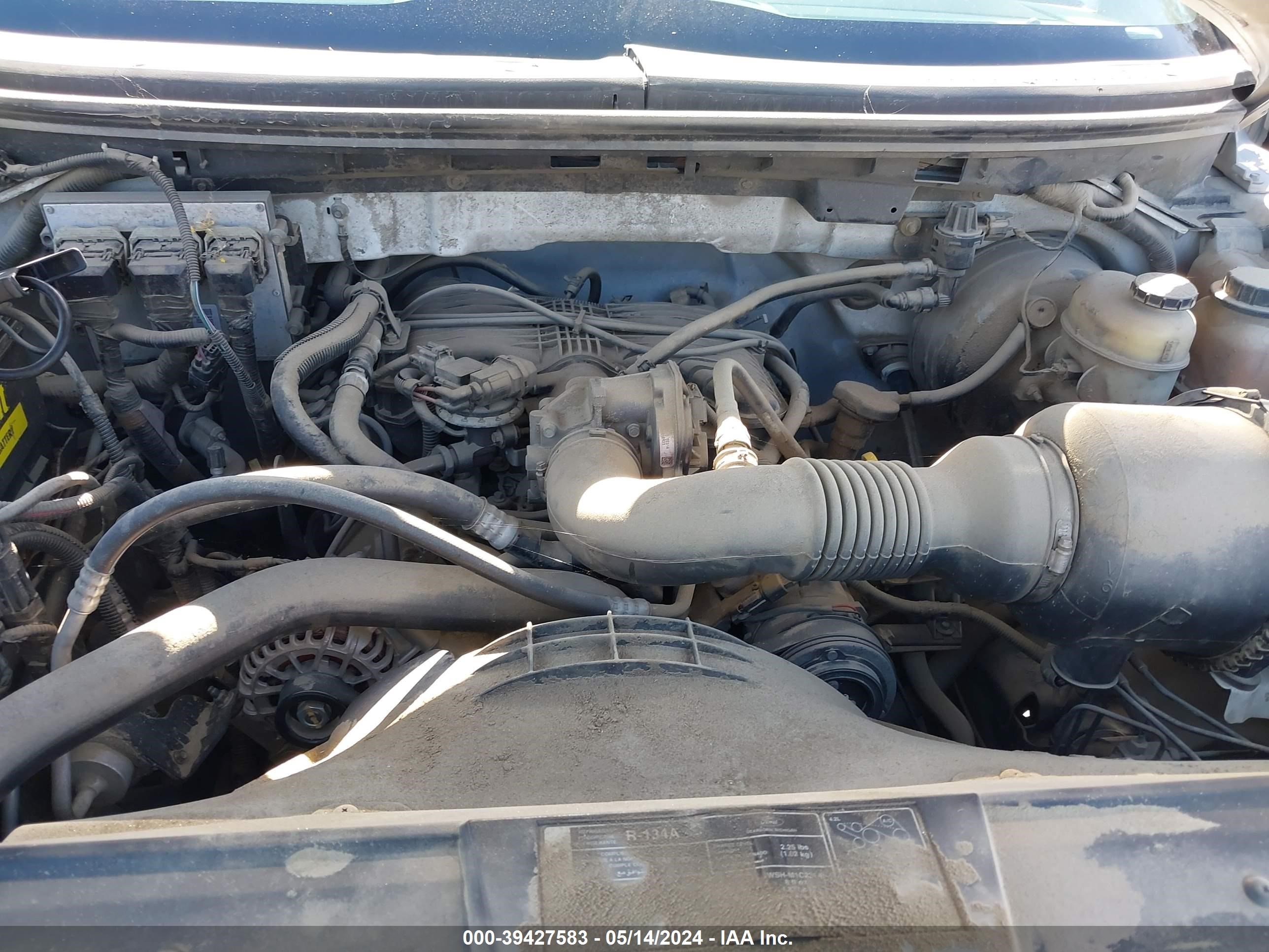 Photo 9 VIN: 1FTRF12208KE26264 - FORD F-150 